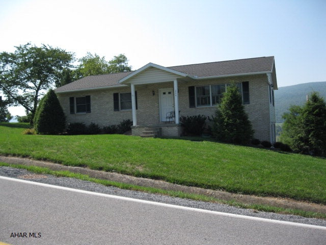 Rolling Hills - Residential
