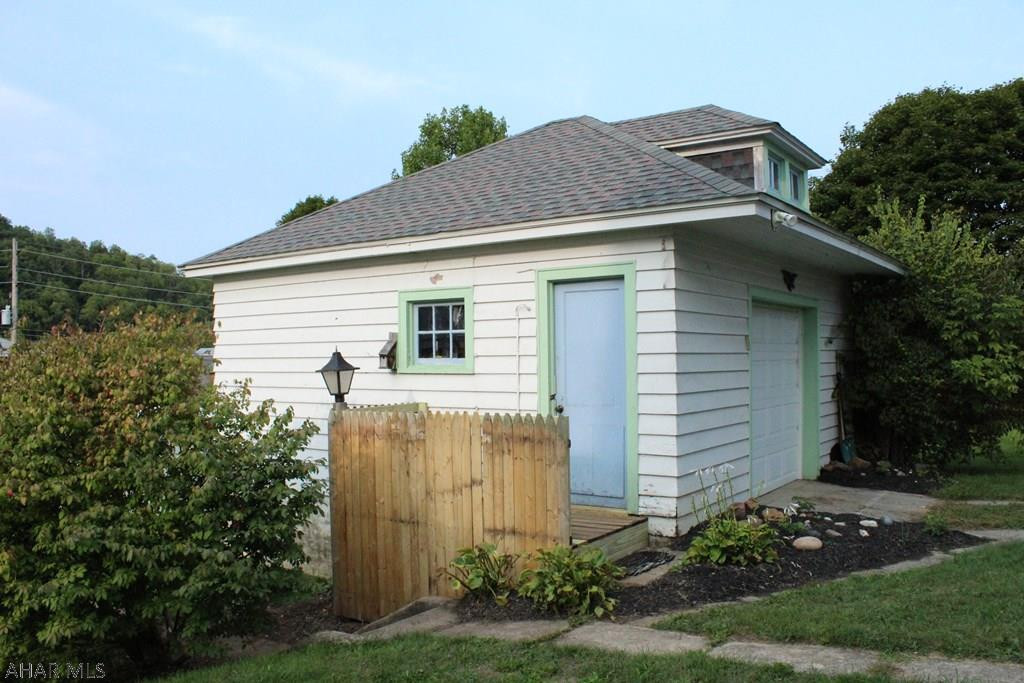 Unknown - Residential