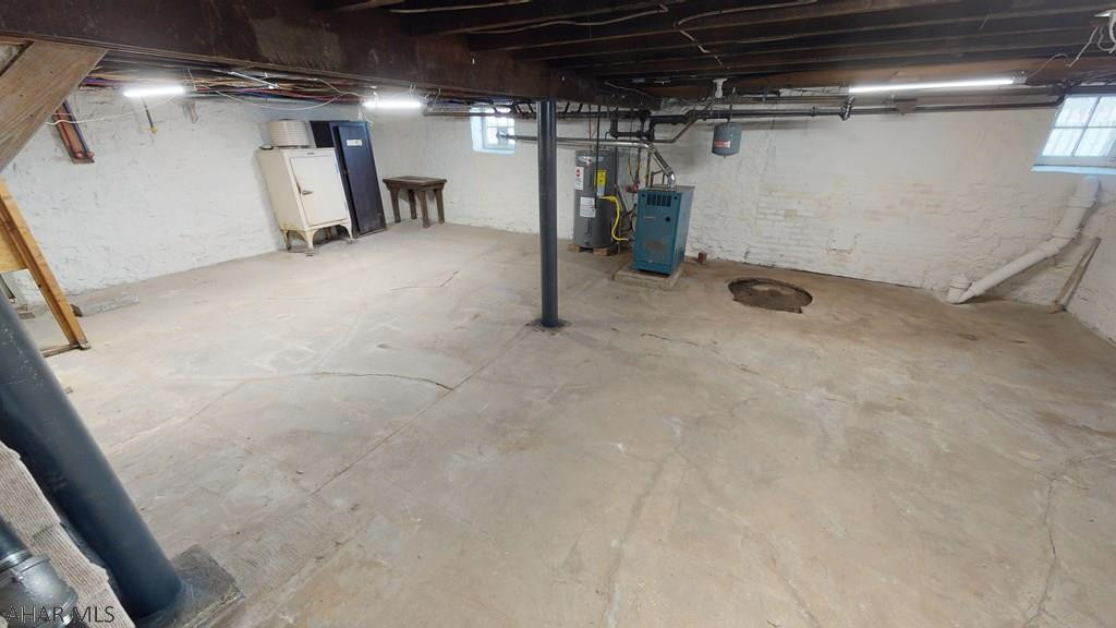 Unknown - Residential