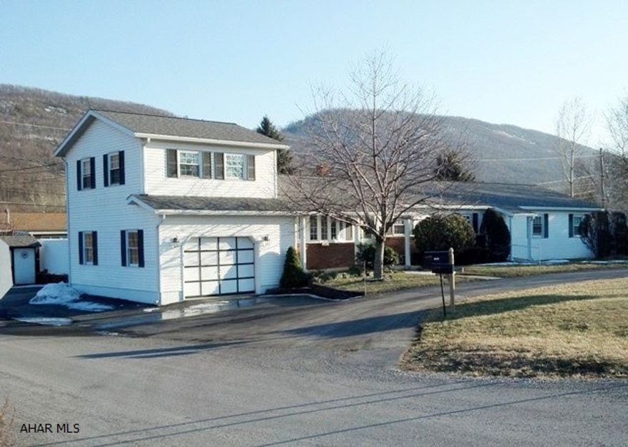 Residential and/or Commercial Opportunity! Newly listed ranch home in Tipton. Currently used as a residence and an operating chiropractic office. This property has many upgrades; kitchen, baths, addition above garage, indoor pool, Florida room, fenced yard, paved parking, finished basement area.