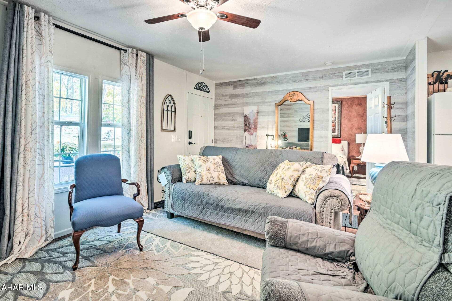 Unknown - Residential Lease