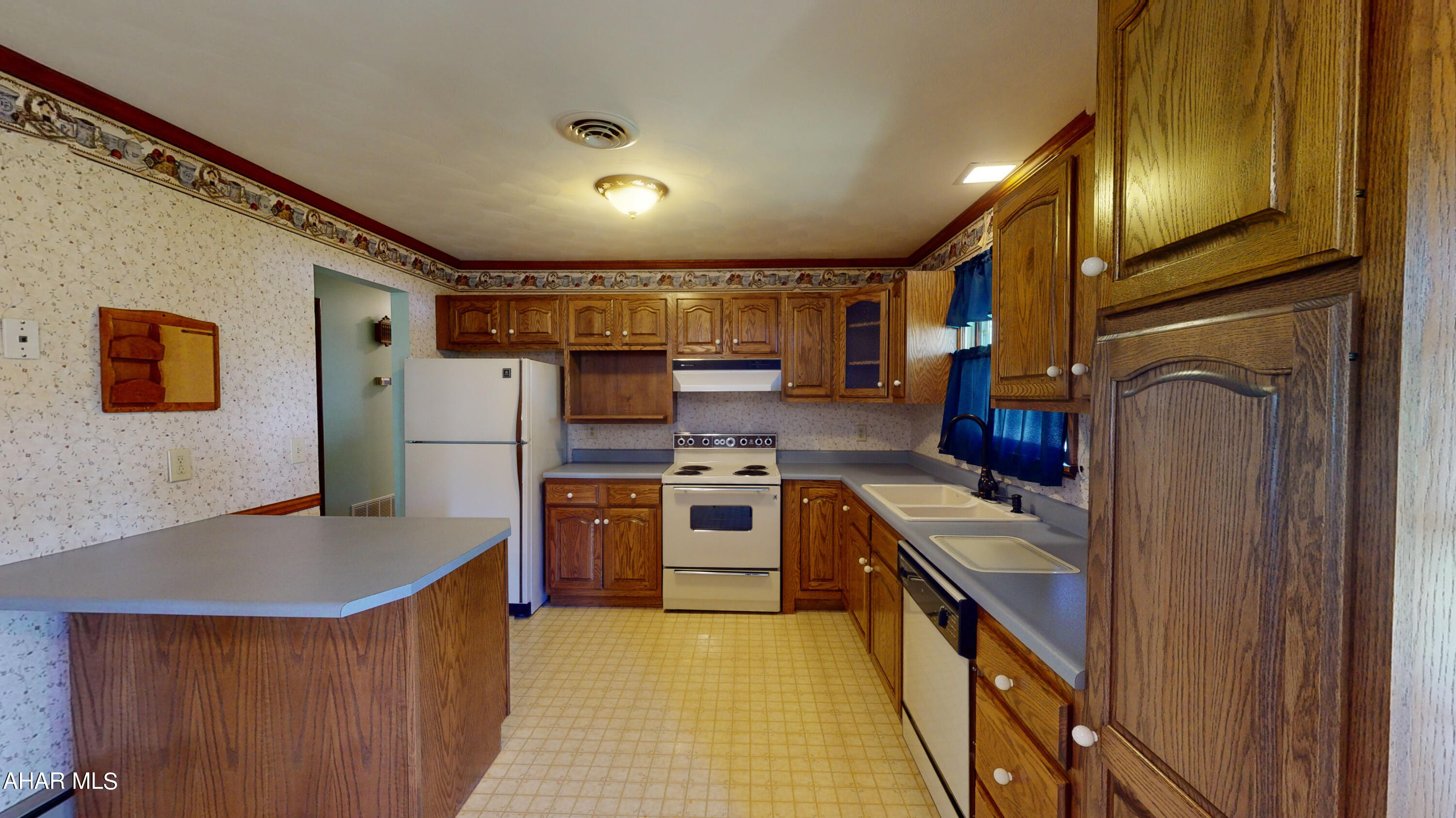 Foot of Ten - Residential