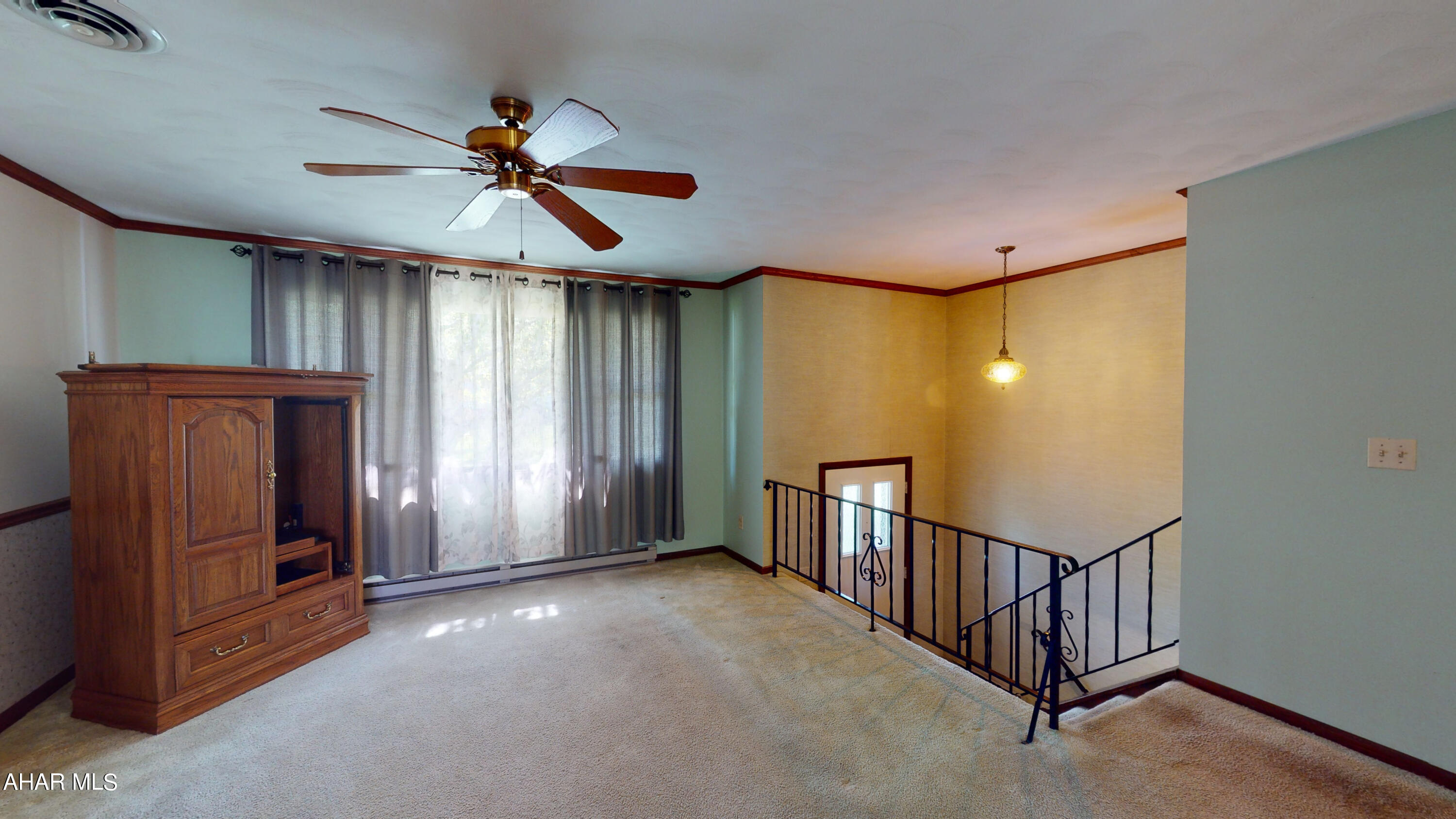 Foot of Ten - Residential