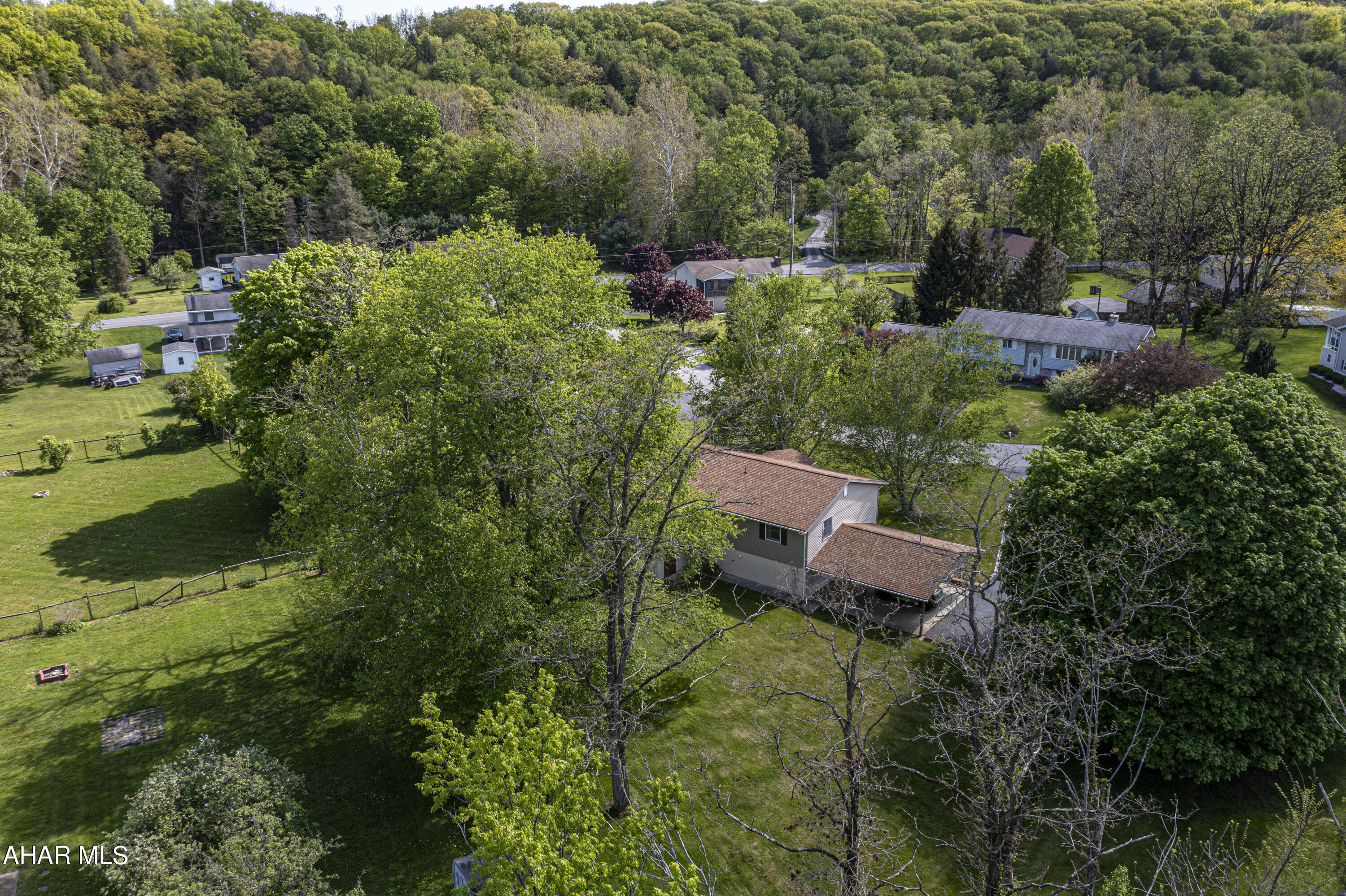 Foot of Ten - Residential