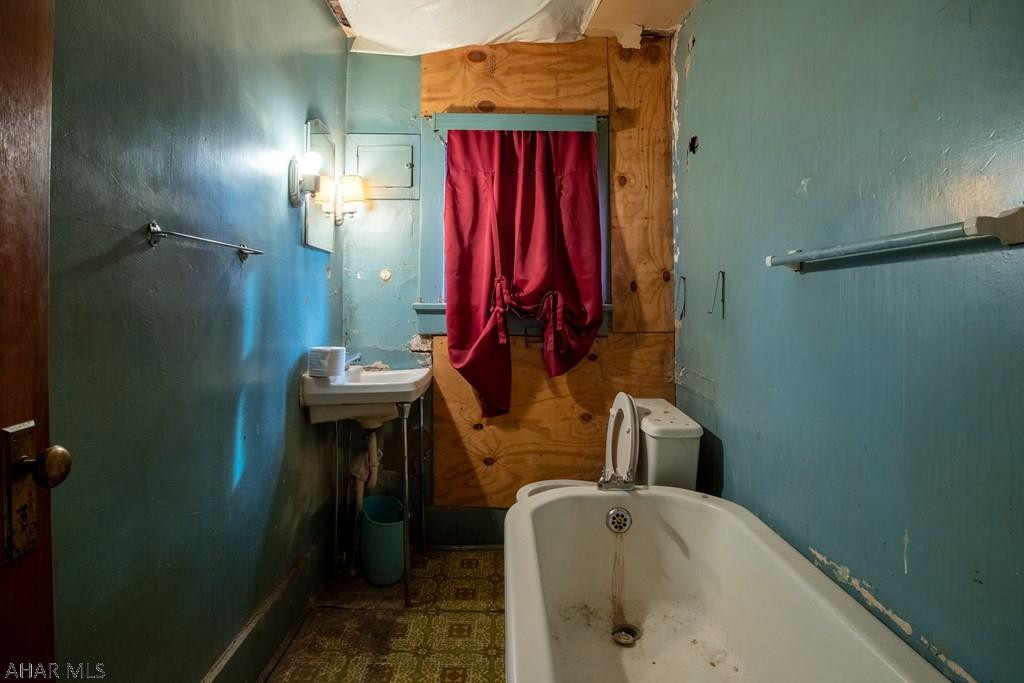 Unknown - Residential