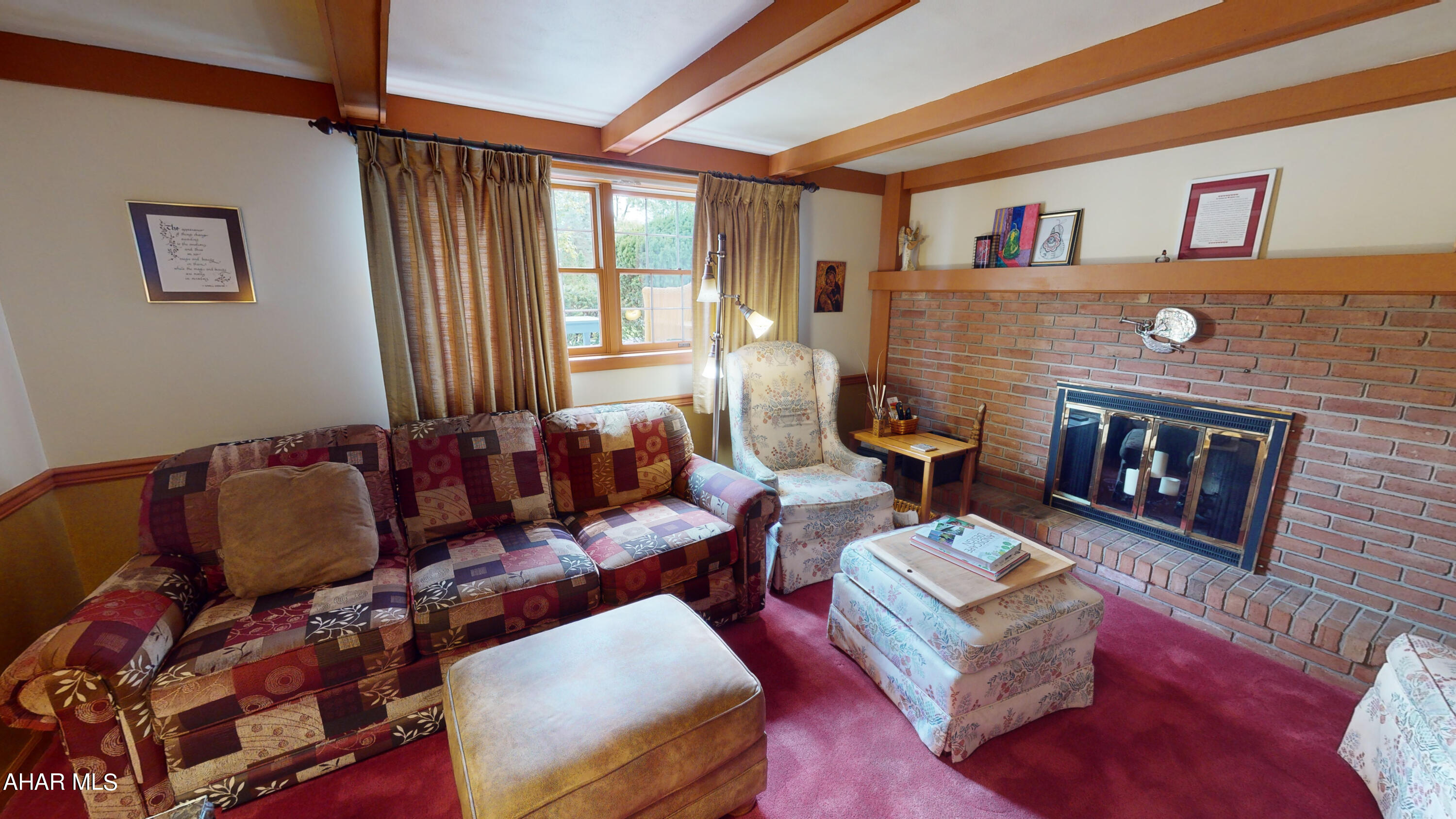 Holiday Manor - Residential