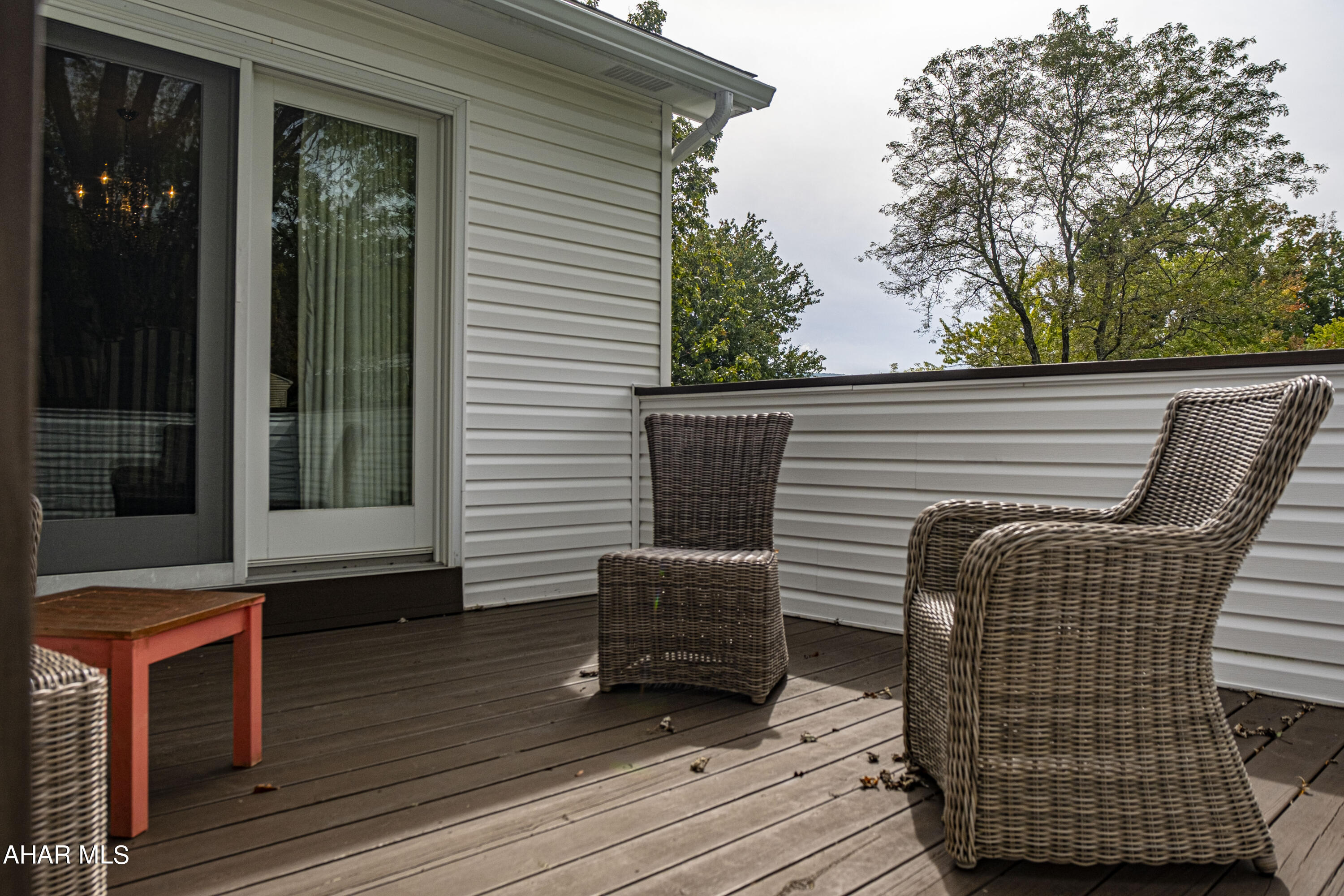 Holiday Manor - Residential