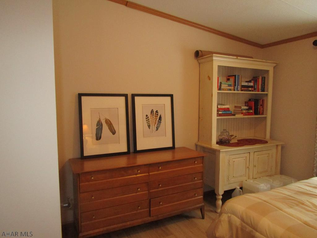 Glendale Yearound - Residential