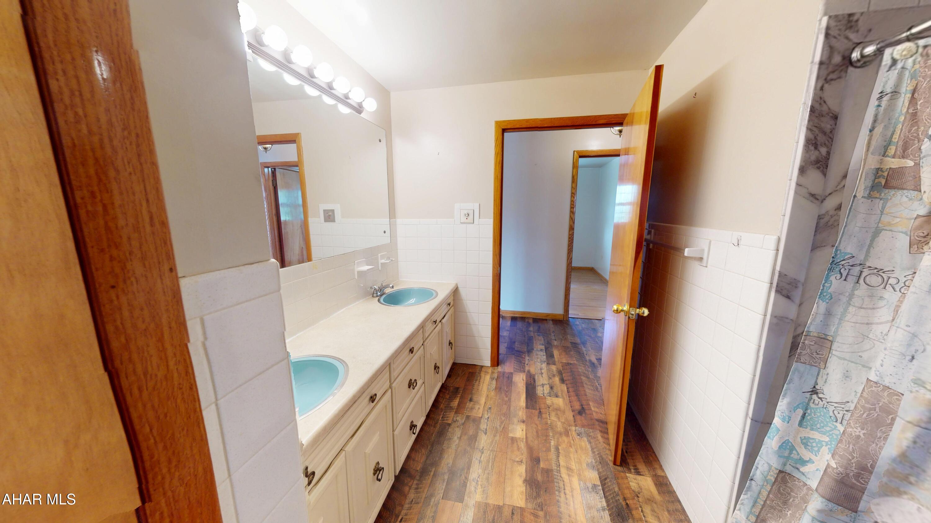 Pleasant Valley - Residential