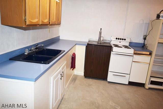 Rolling Hills - Residential