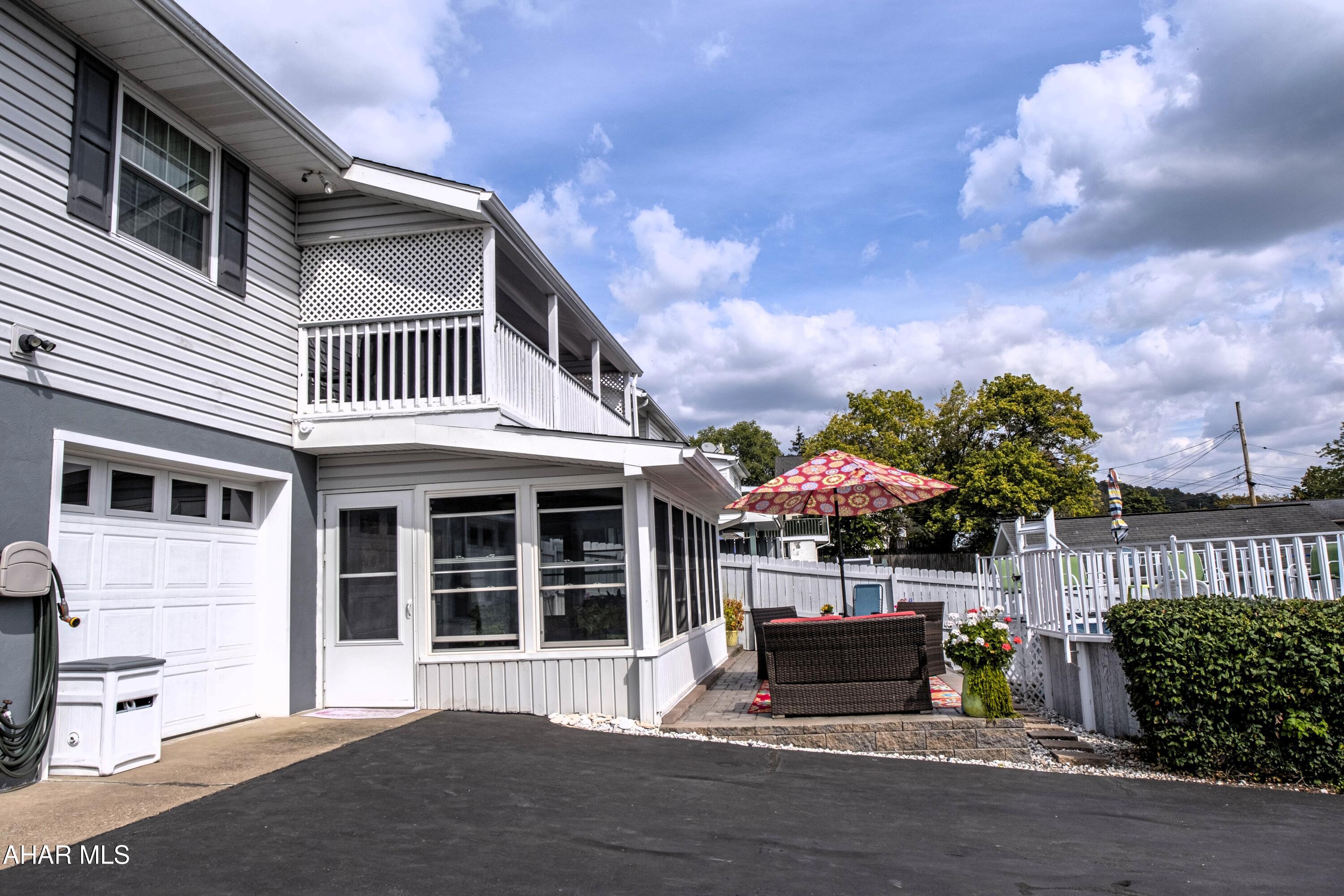 Hollidaysburg - Residential