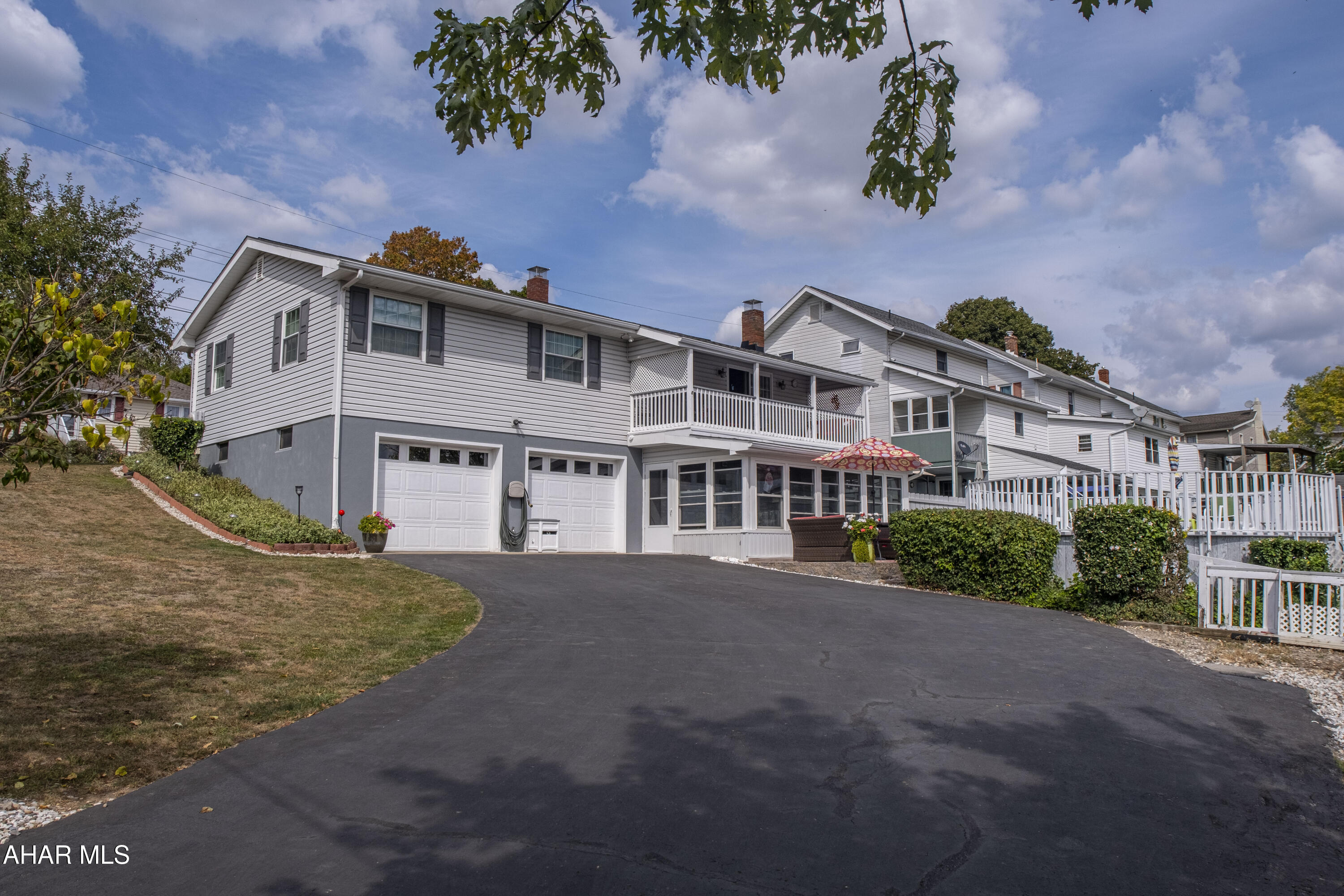 Hollidaysburg - Residential