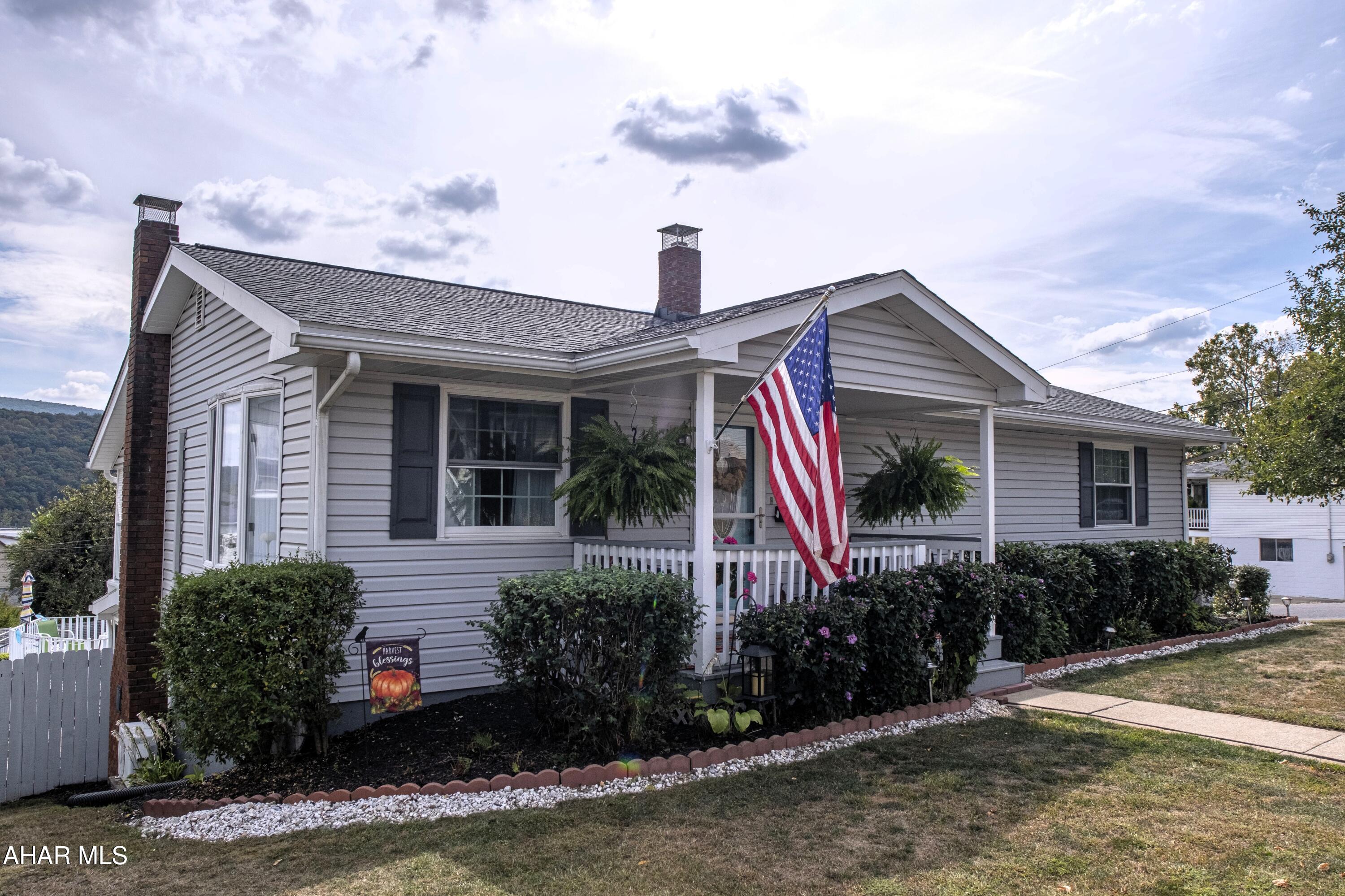 Hollidaysburg - Residential