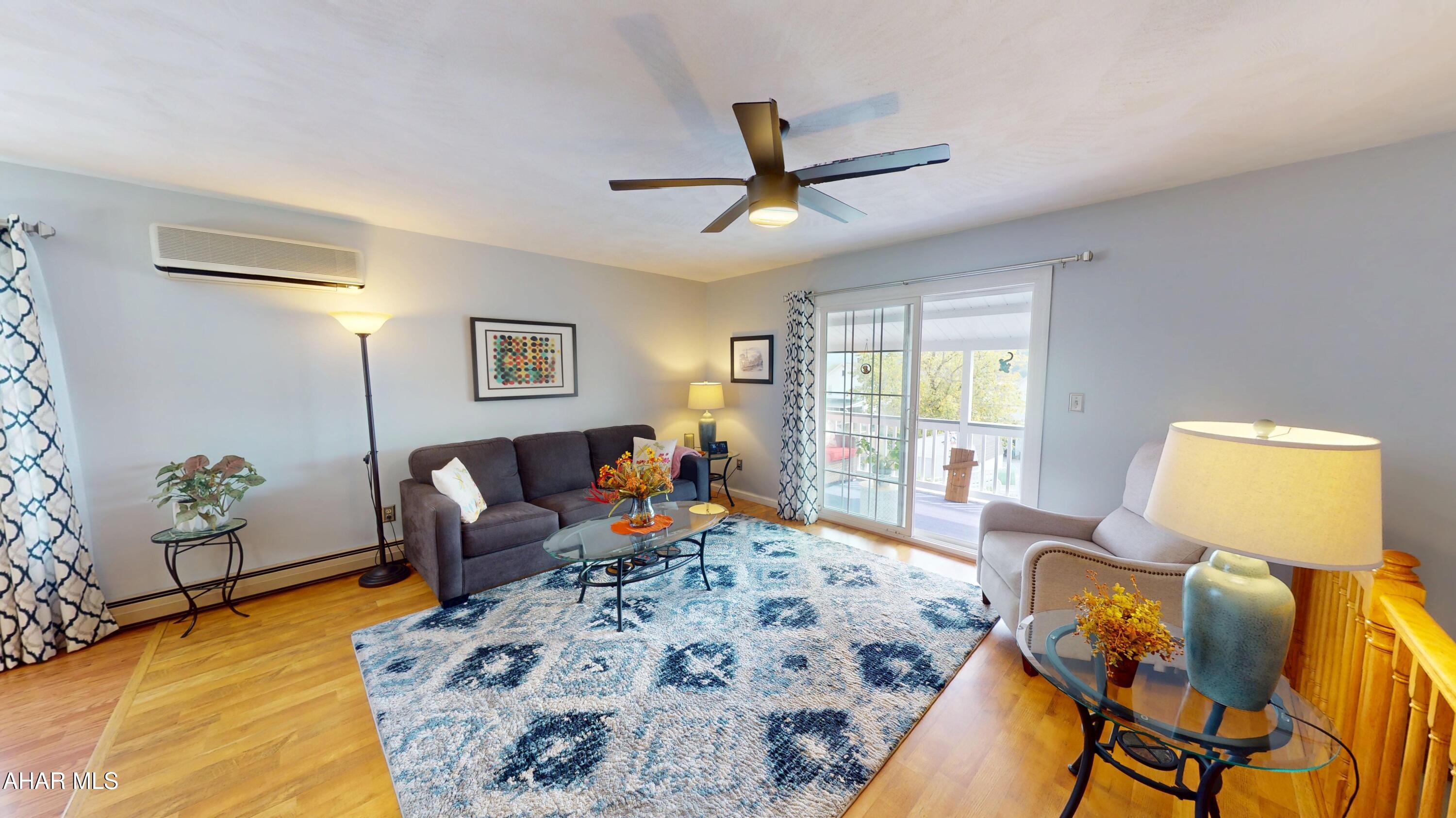 Hollidaysburg - Residential