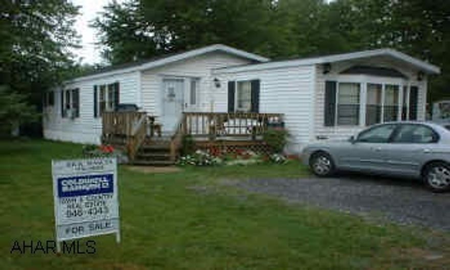 1988 VICTORIAN MOBILE HOME. LIKE NEW MOBILE WITH 8X36 EXT. ALL APPLIANCES INCLUDED. LOT RENT $232 INC. WATER, SEWER & TRASH.