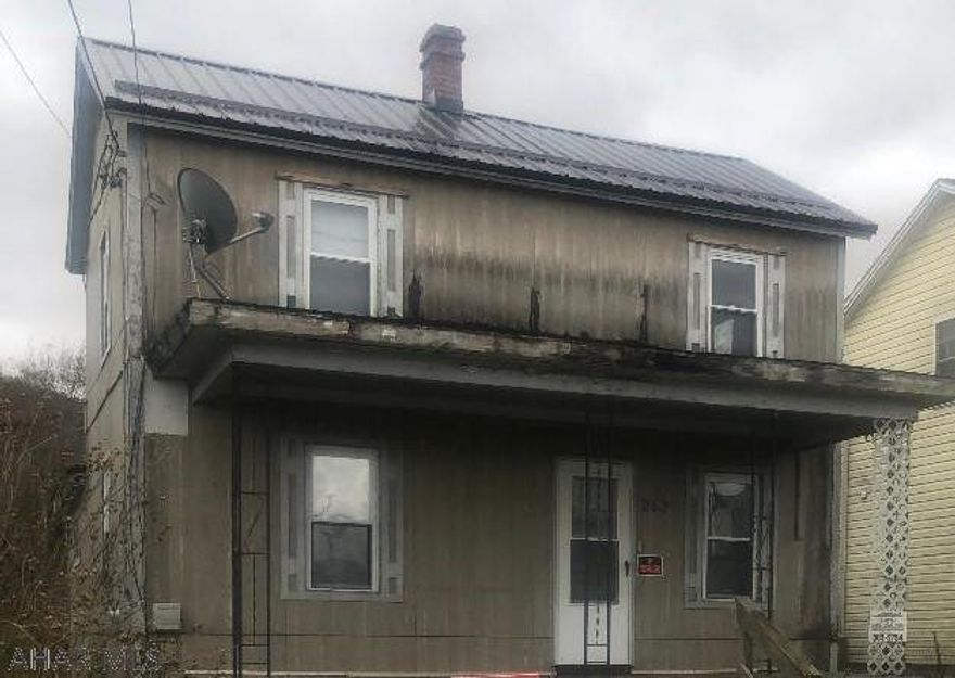 Good mechanics - Needs cosmetics.  Great starter or investment property.  Newer roof, updated electric, windows & detached garage.