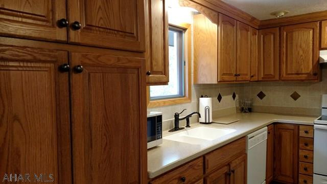 Crestwood - Residential