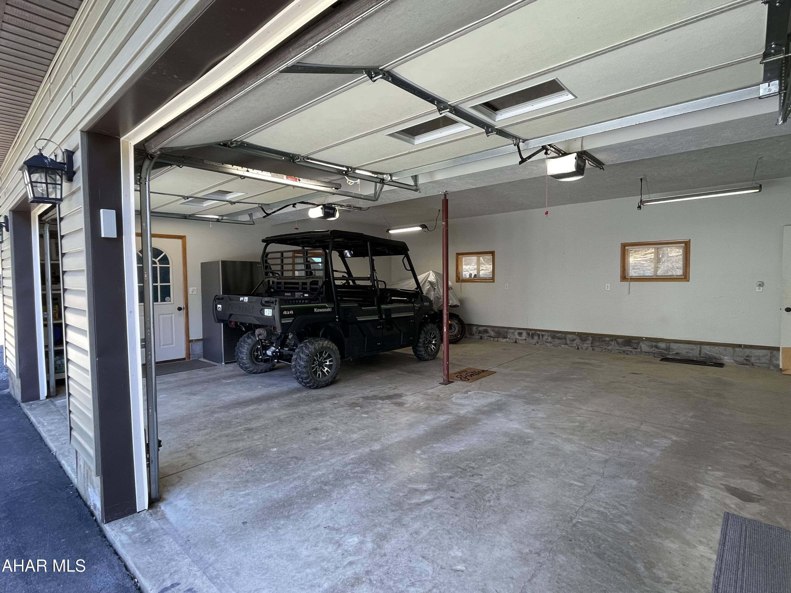 Glendale Yearound - Residential