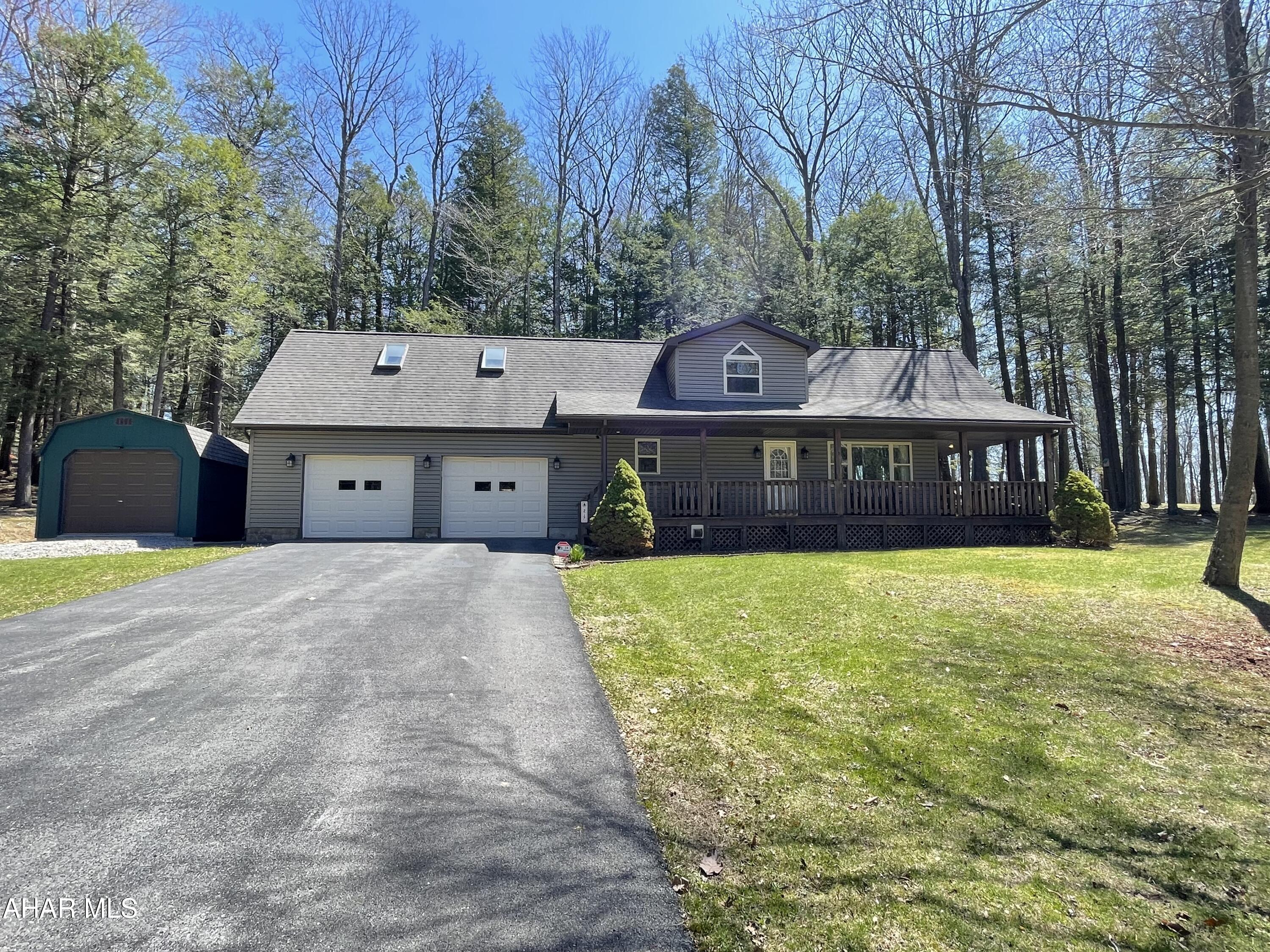 Glendale Yearound - Residential