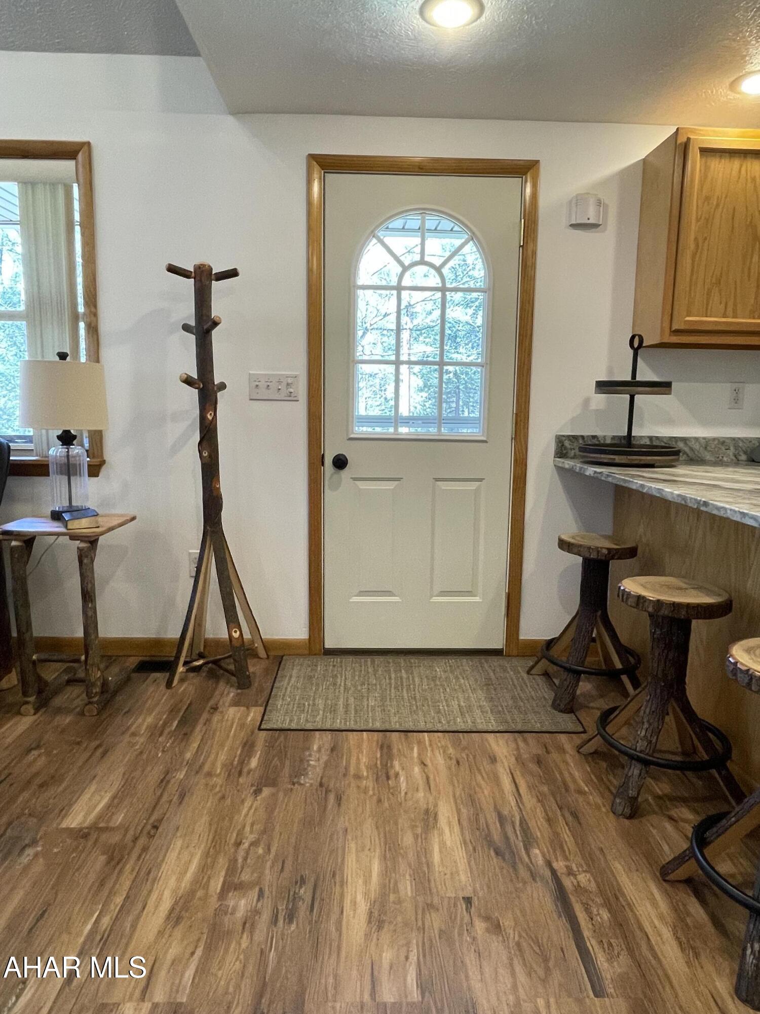 Glendale Yearound - Residential