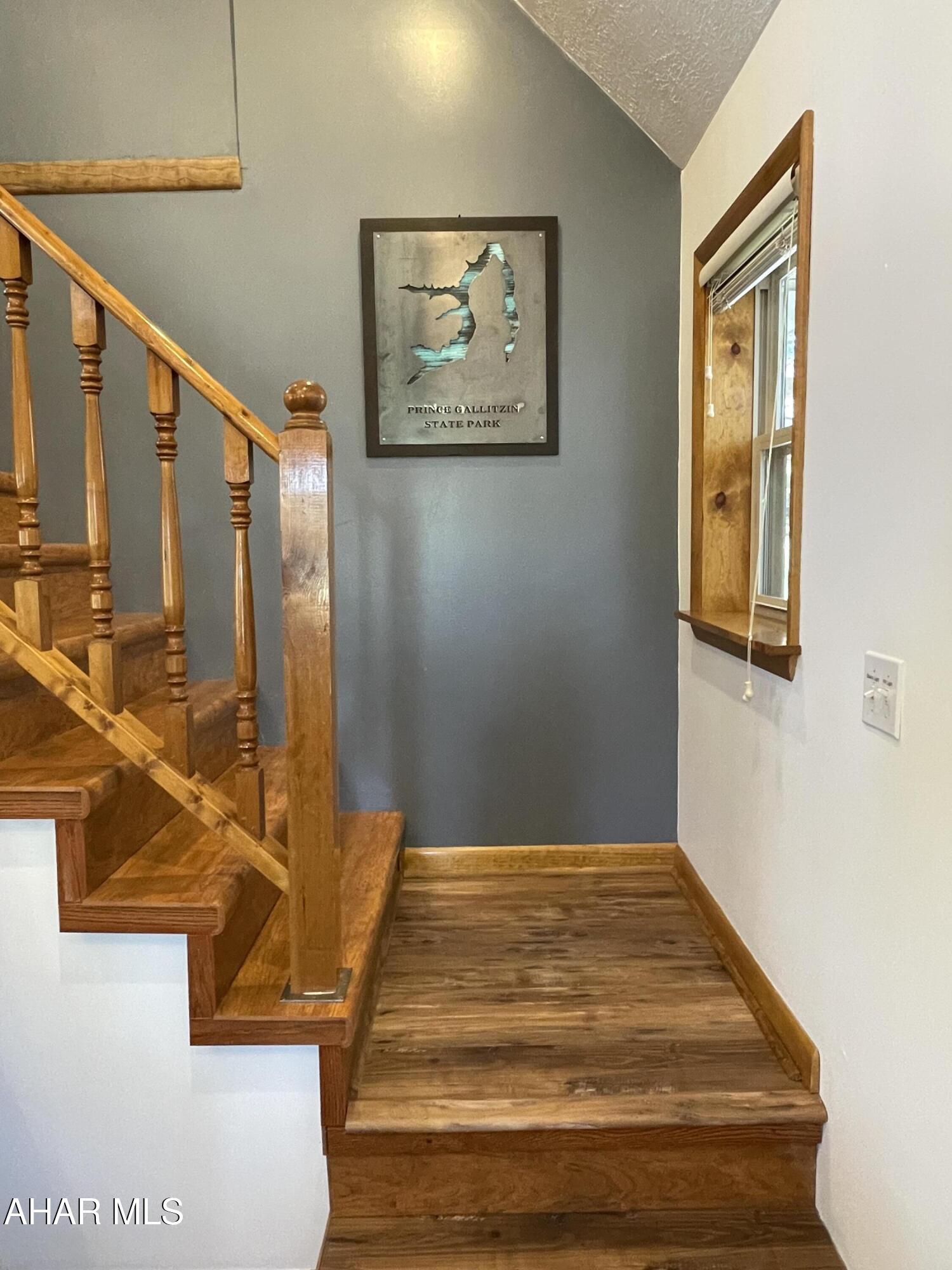 Glendale Yearound - Residential