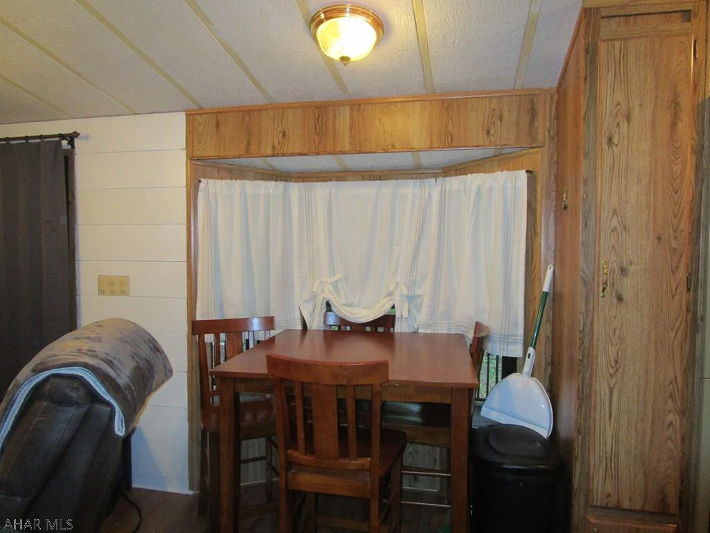 Glendale Yearound - Residential