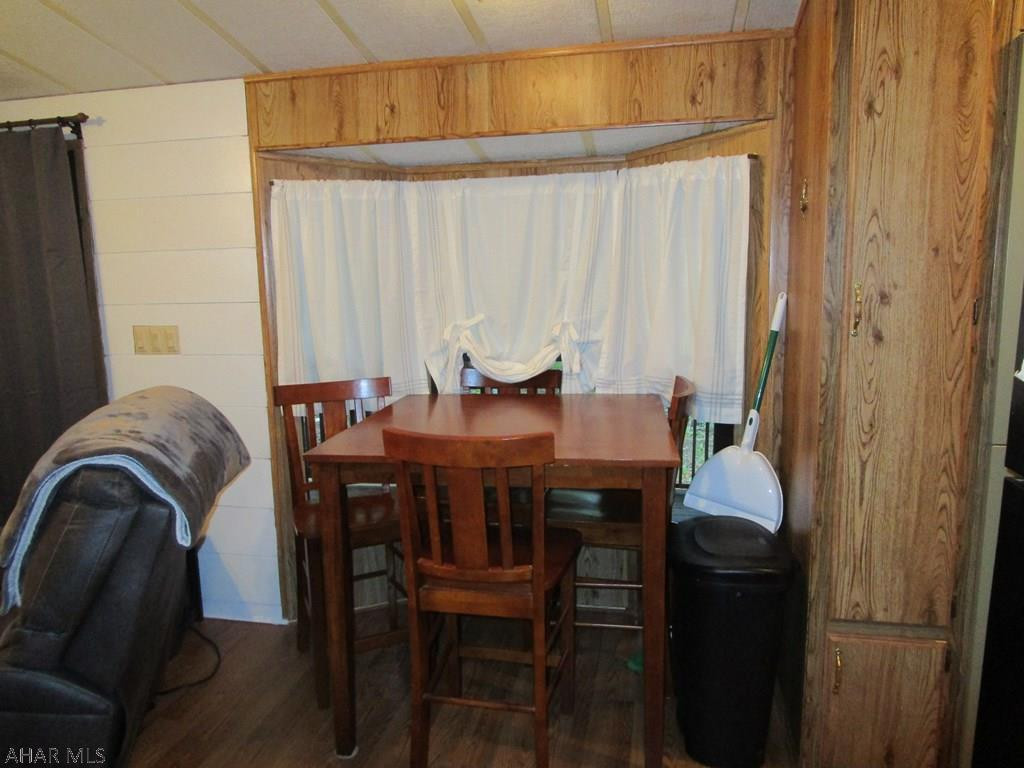 Glendale Yearound - Residential