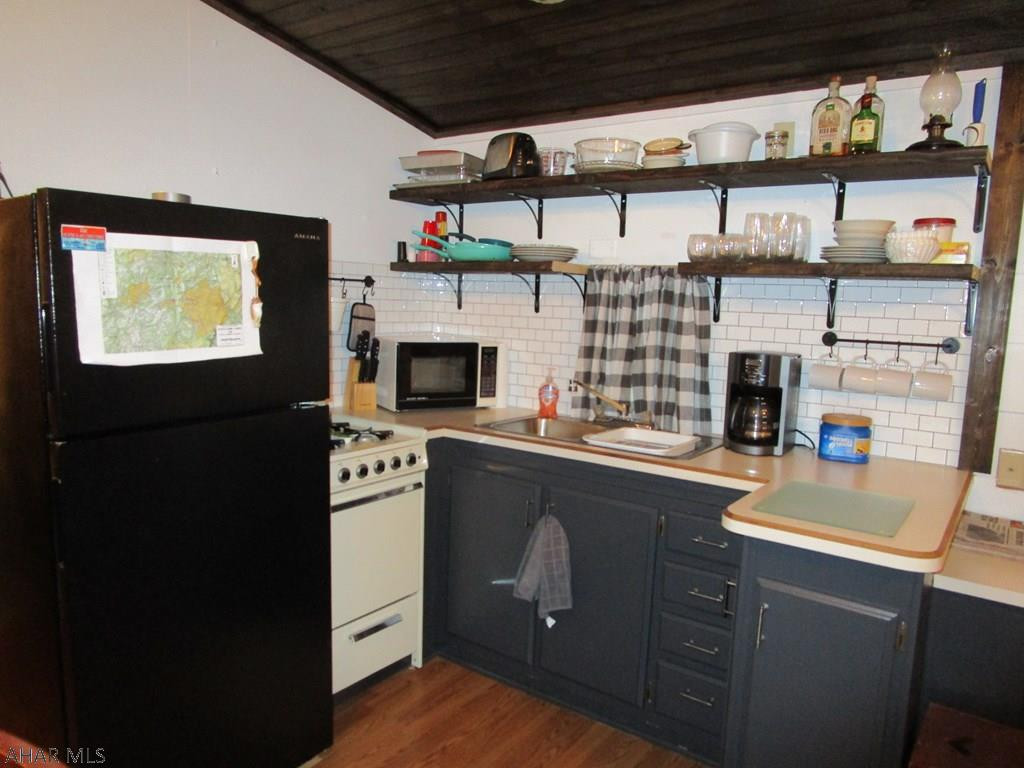 Glendale Yearound - Residential