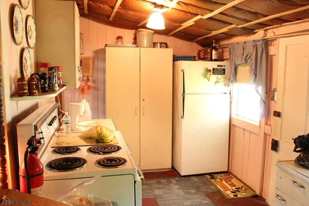 Unknown - Residential