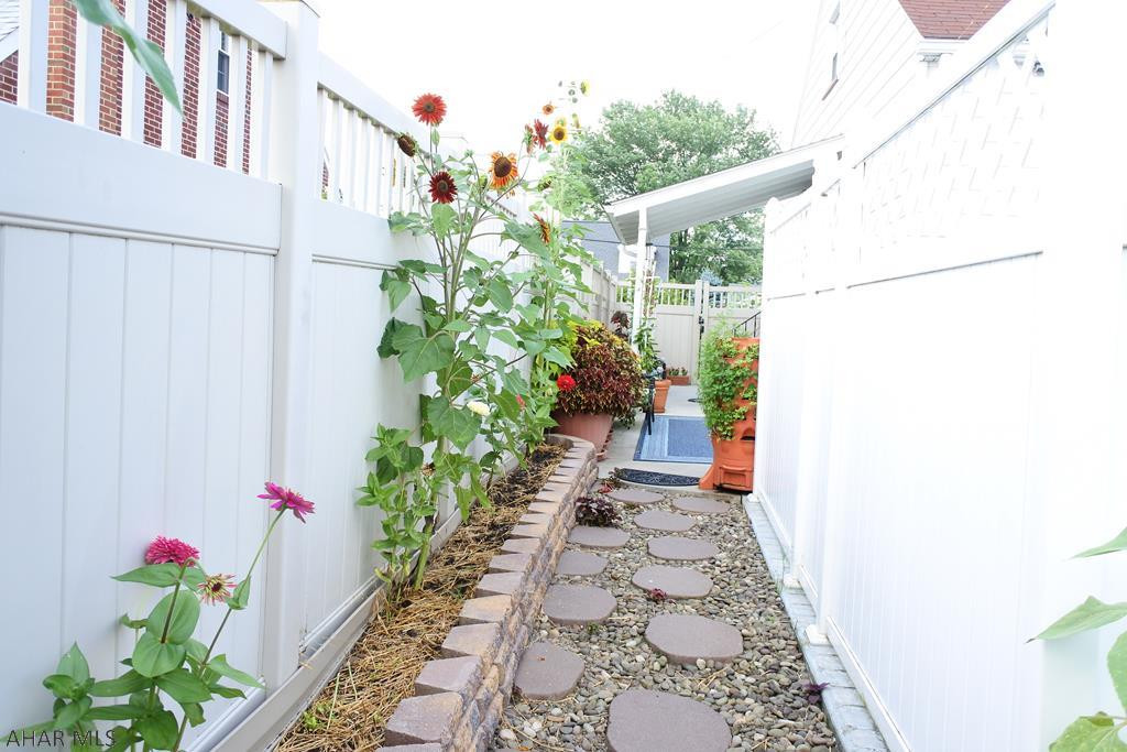 Garden Heights - Residential