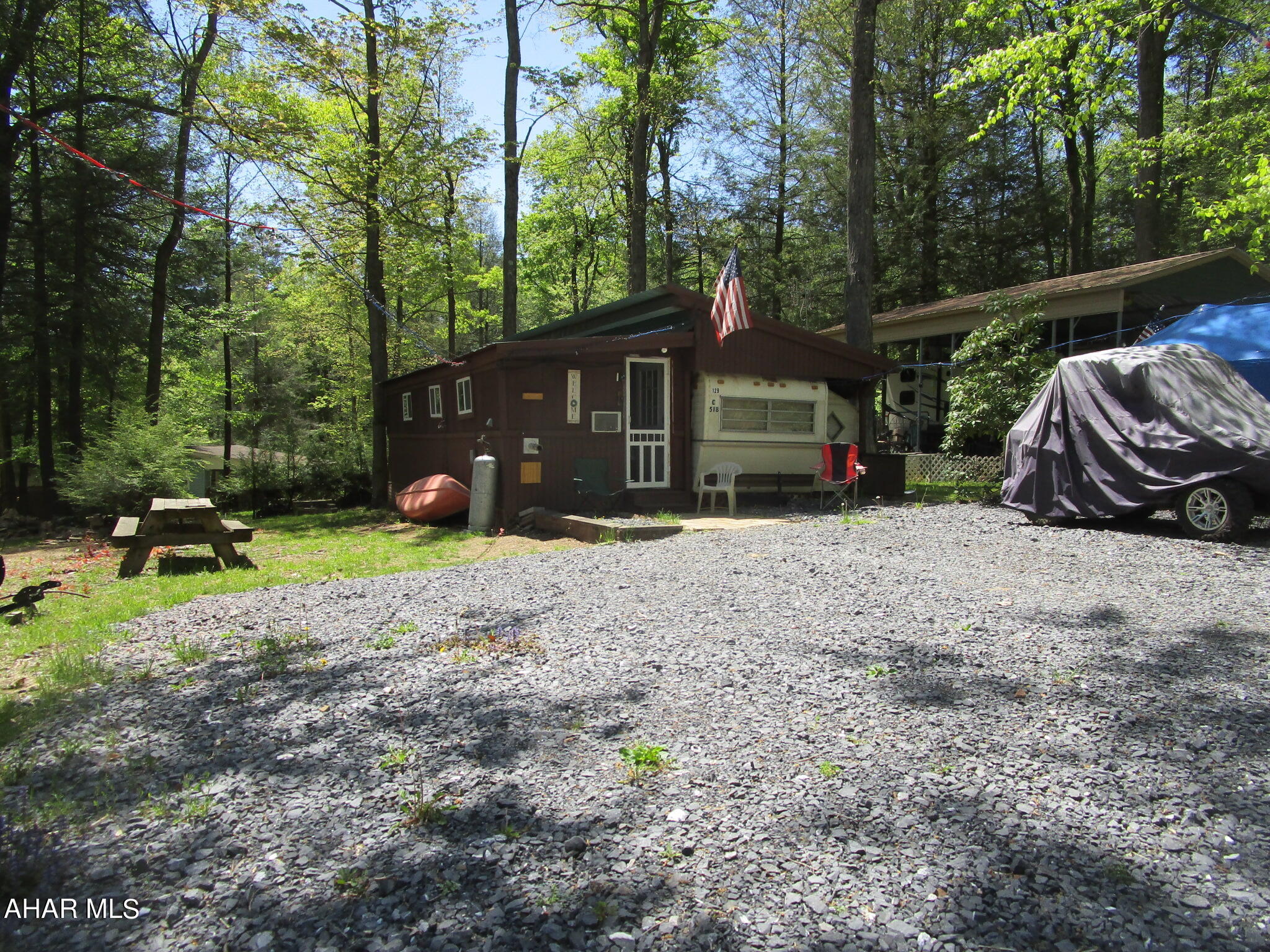 Glendale Yearound - Residential