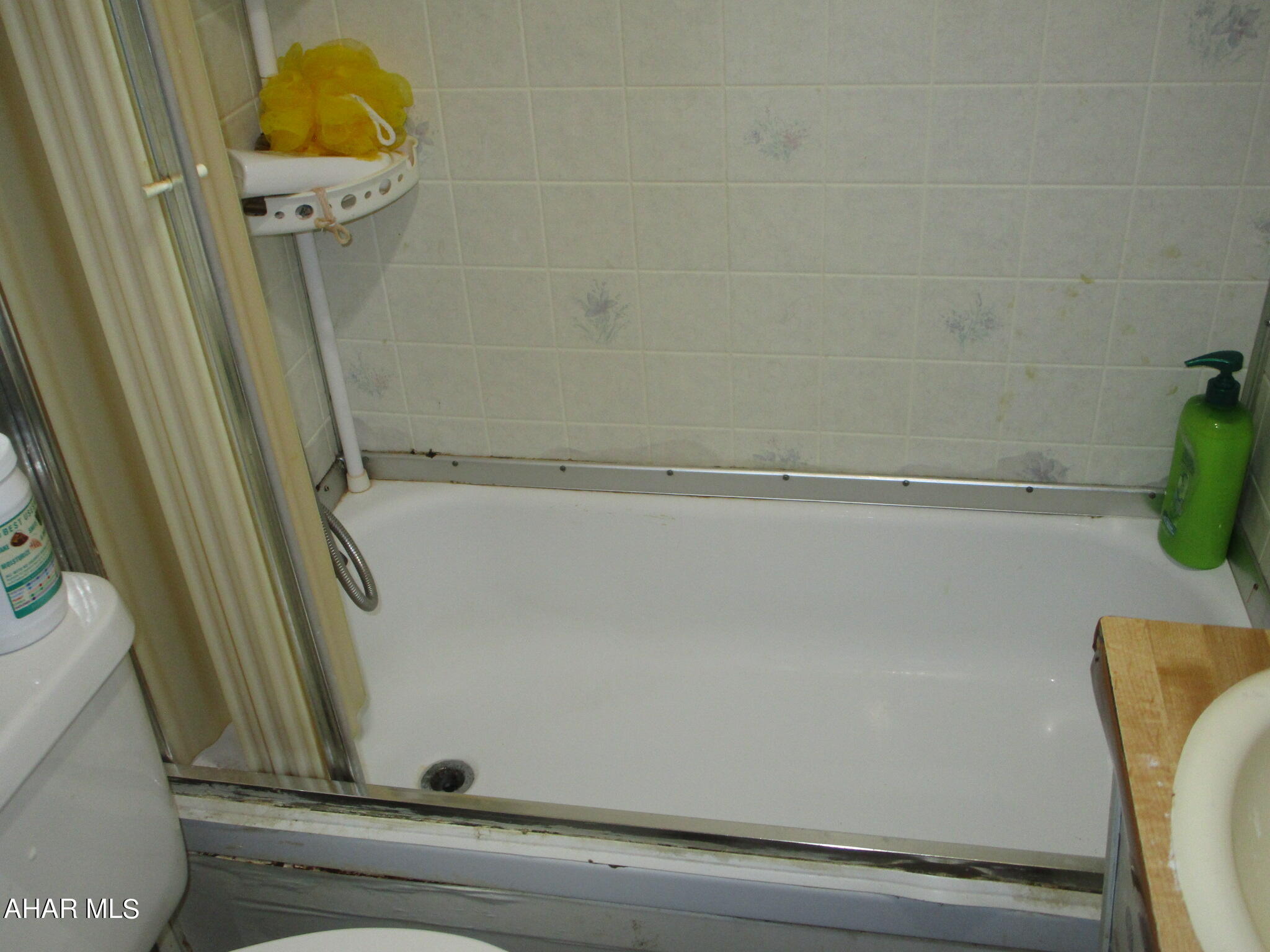 Glendale Yearound - Residential