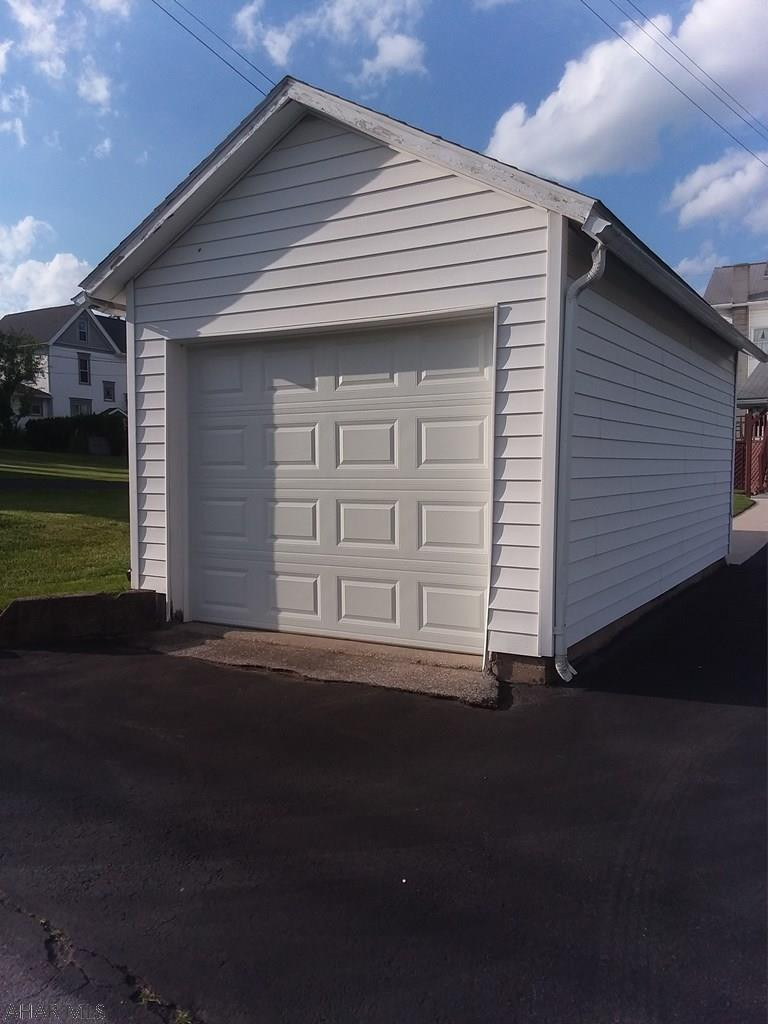 Unknown - Residential