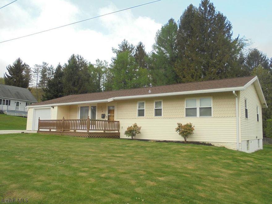 Ebensburg- 3BR, 2 bath vinyl sided ranch on level 100 x 150 lot. Newer roof, remodeled kit, gas fireplace in LR, gas HW heat & enclosed sun porch. 1 car attached garage. This one won't last $169,900