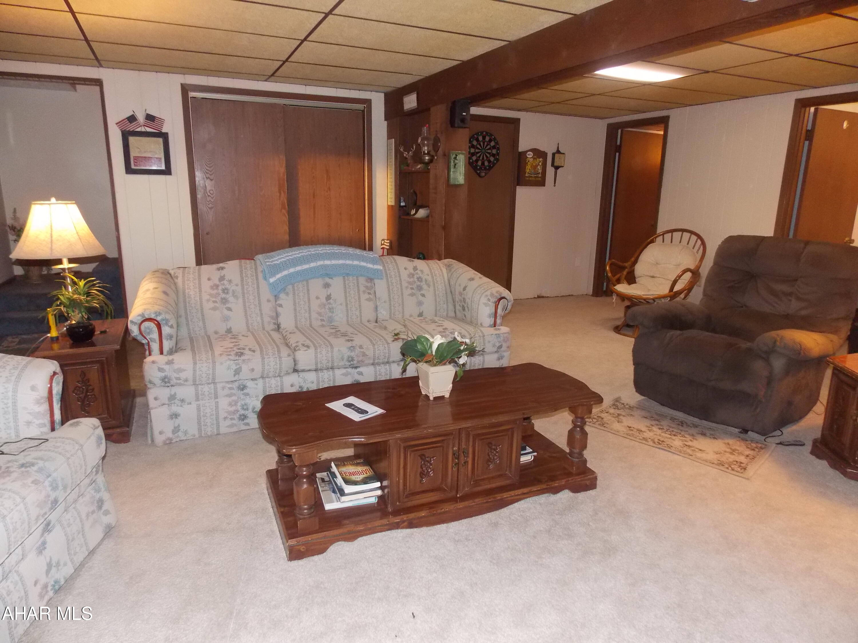 Rolling Hills - Residential