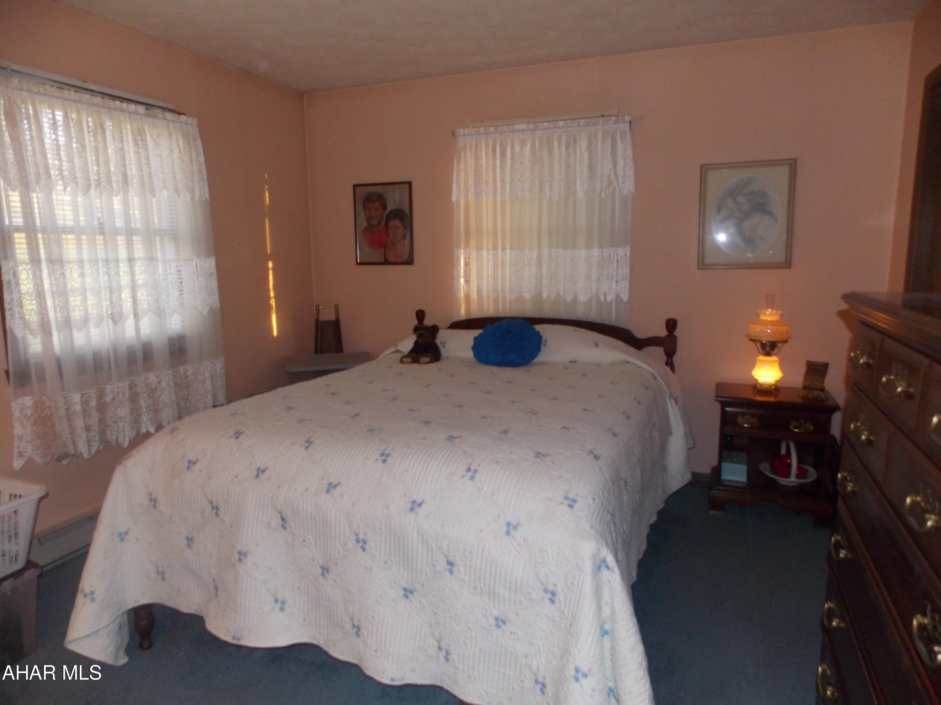 Rolling Hills - Residential