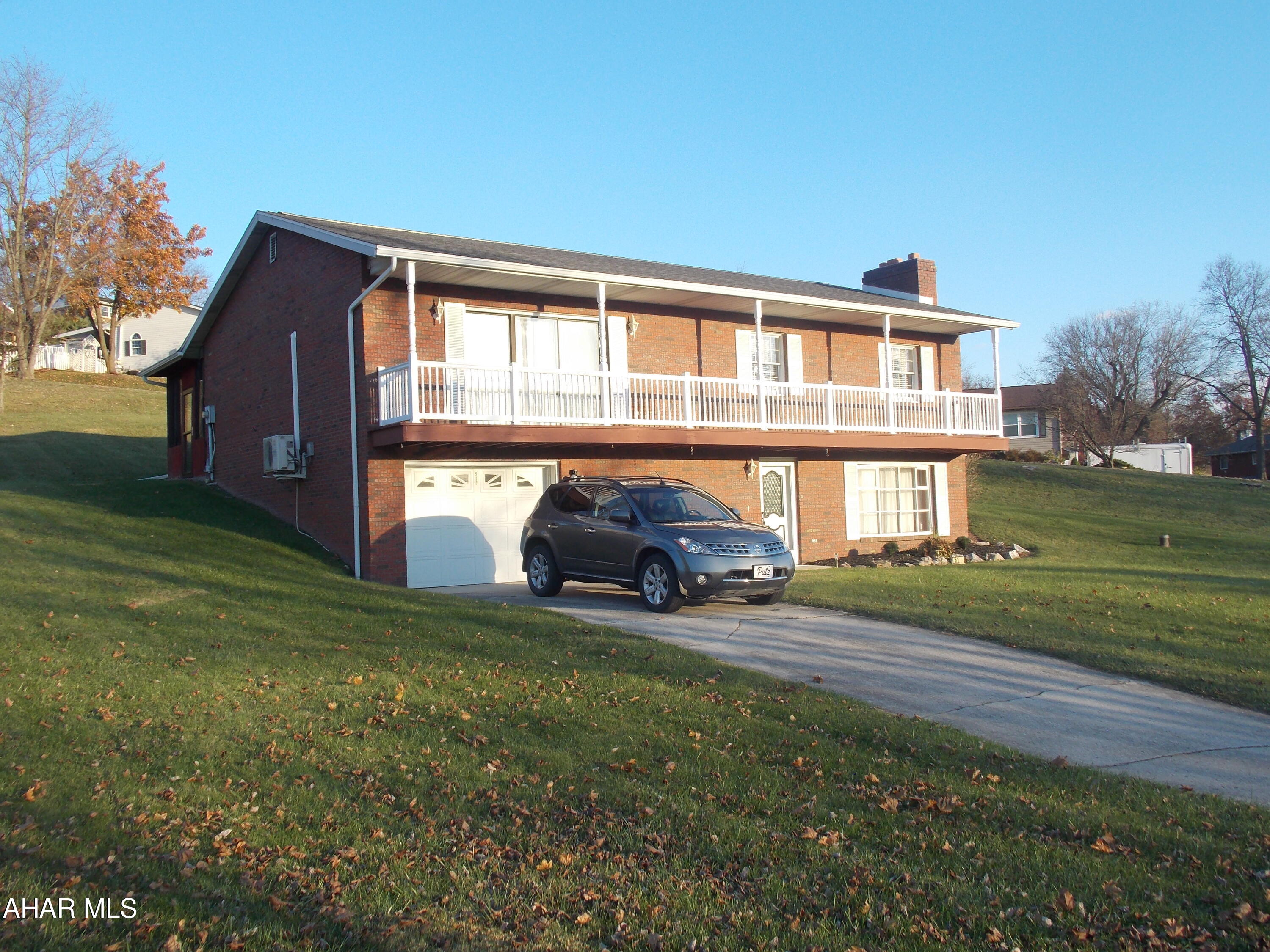 Rolling Hills - Residential