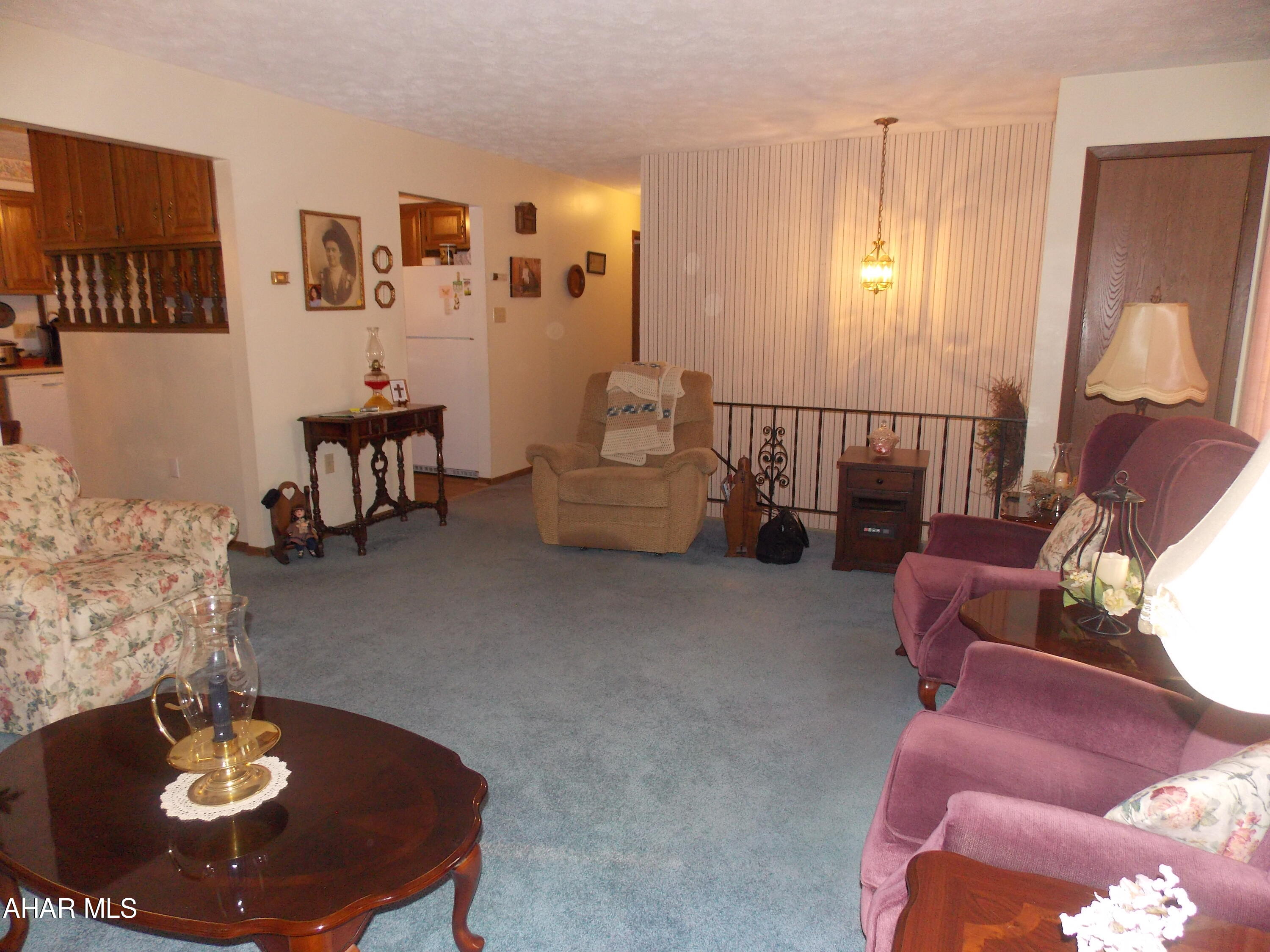 Rolling Hills - Residential