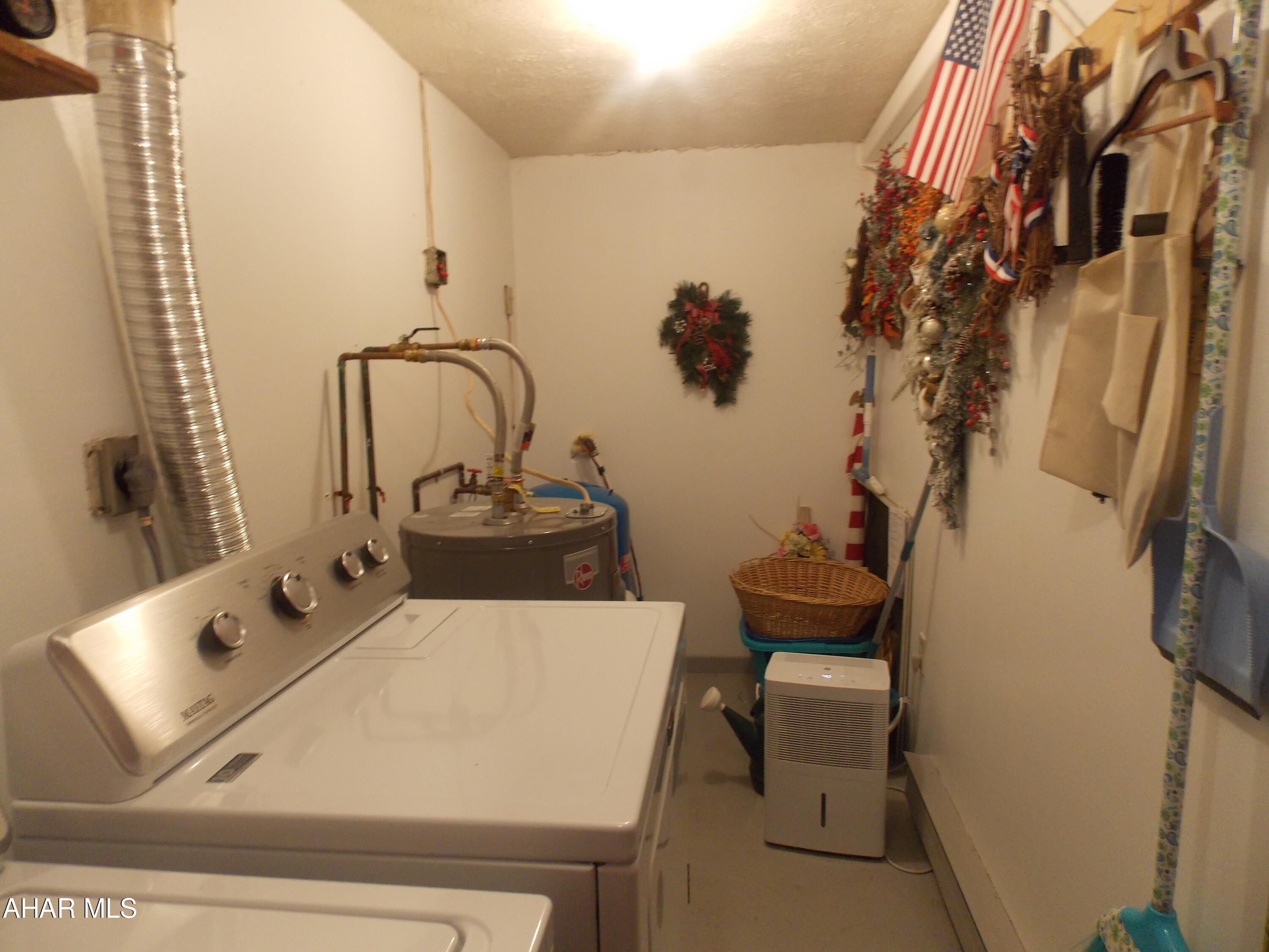 Rolling Hills - Residential