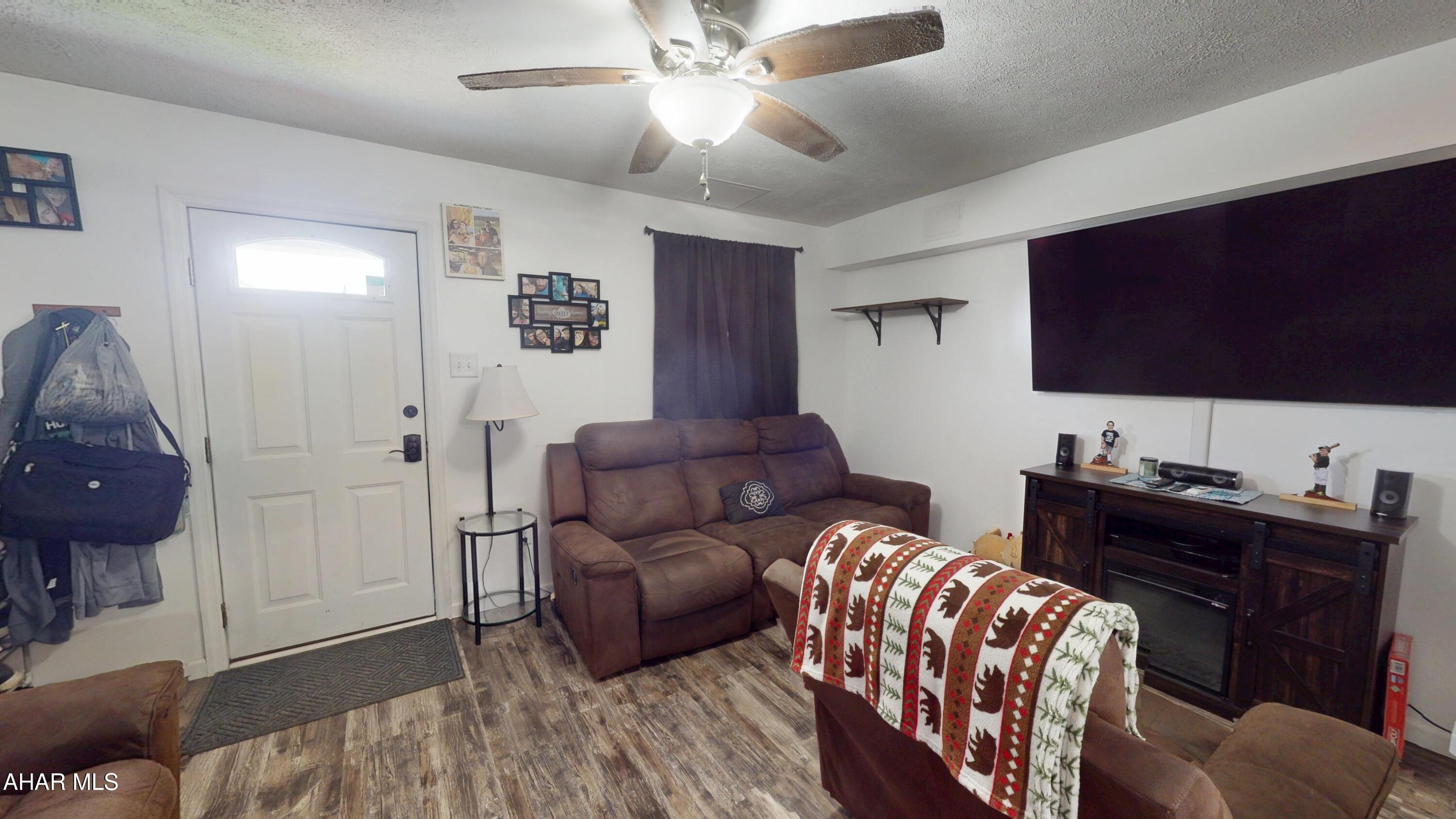 Deer Meadow 55+ Gated Community - Residential