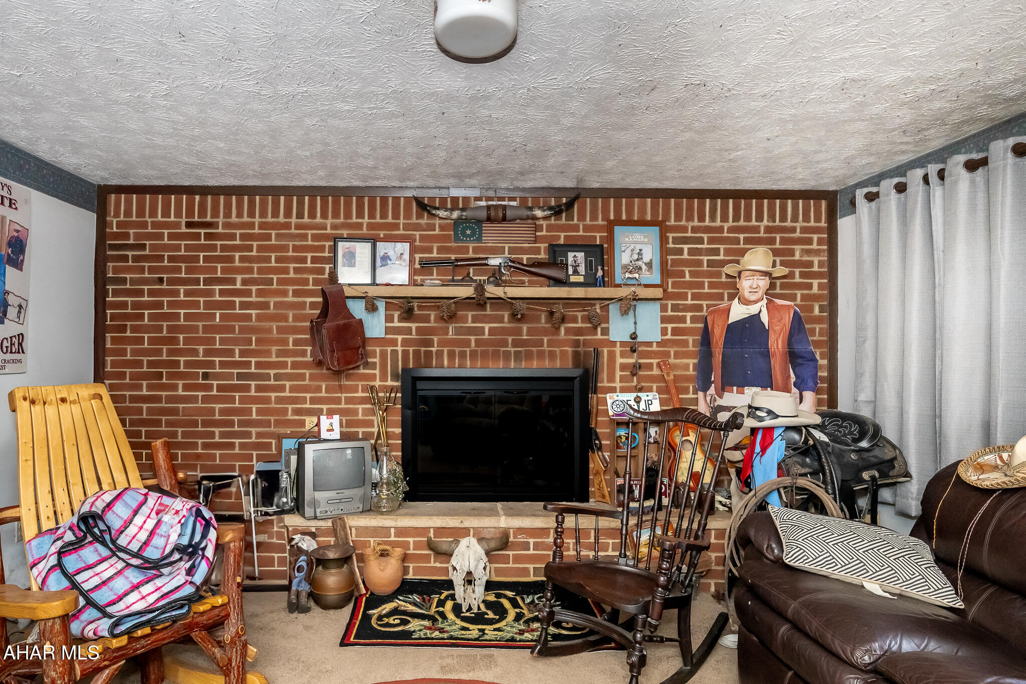 Rolling Hills - Residential