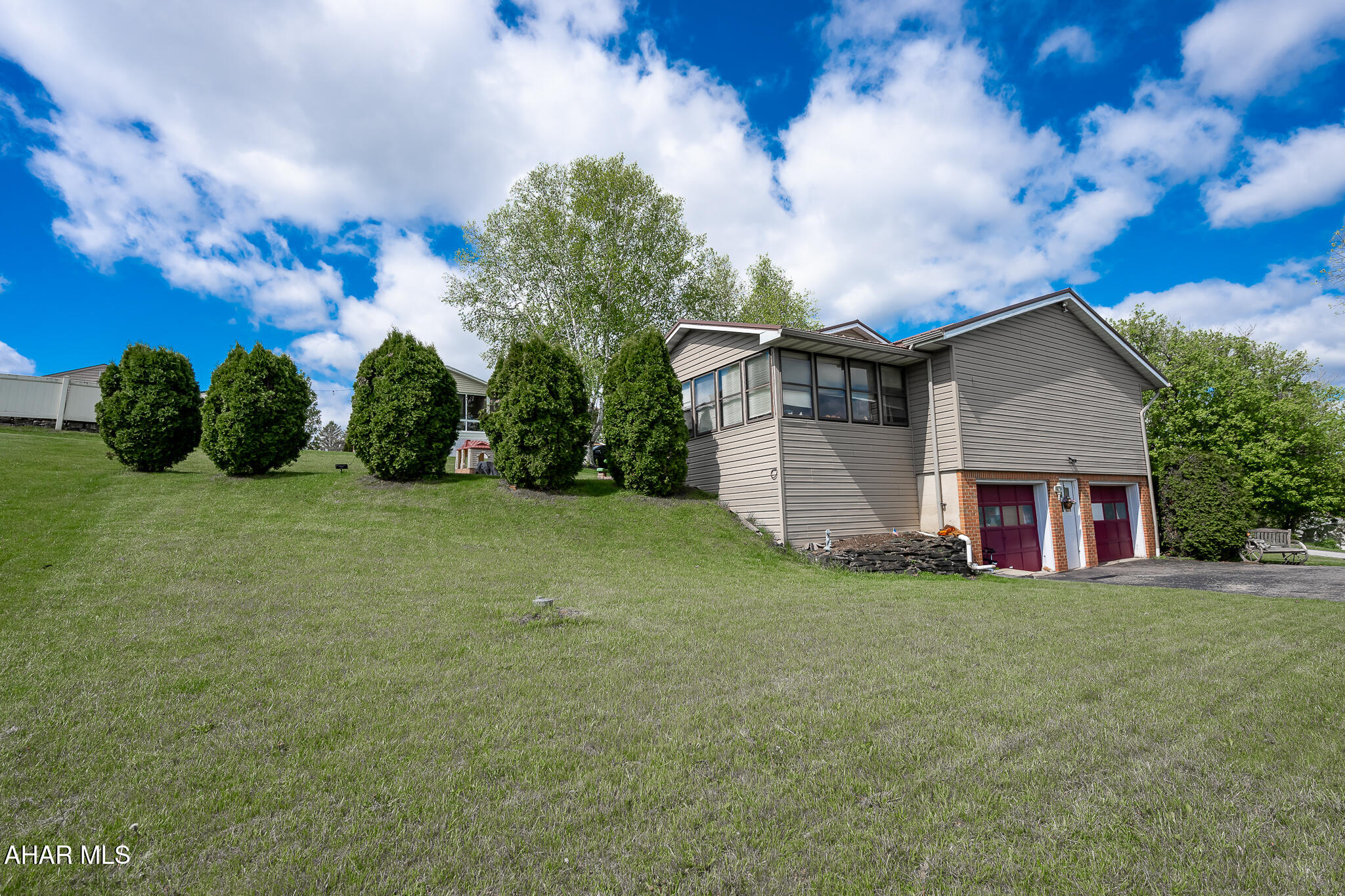 Rolling Hills - Residential