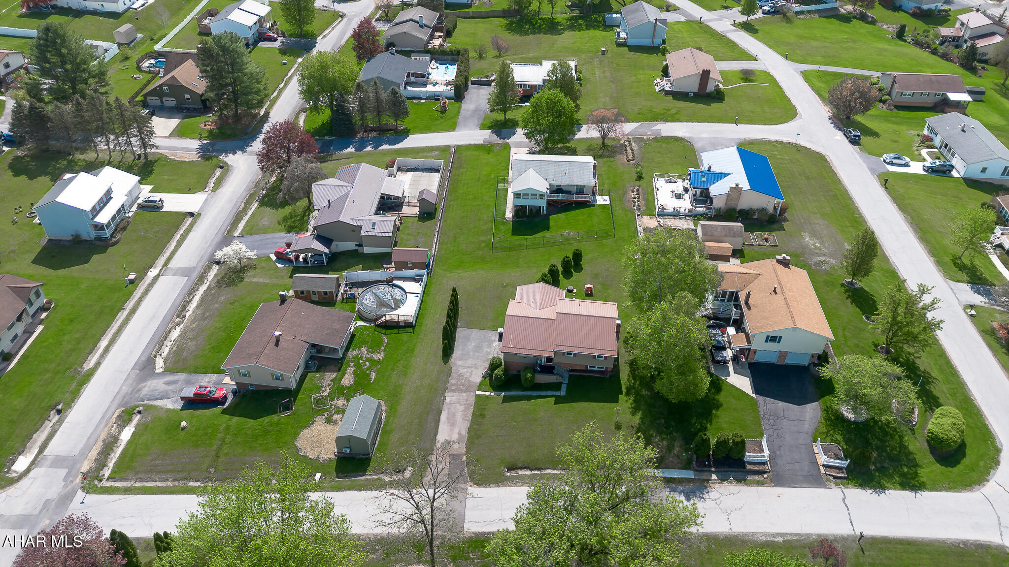 Rolling Hills - Residential