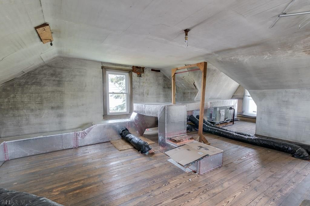 Unknown - Residential