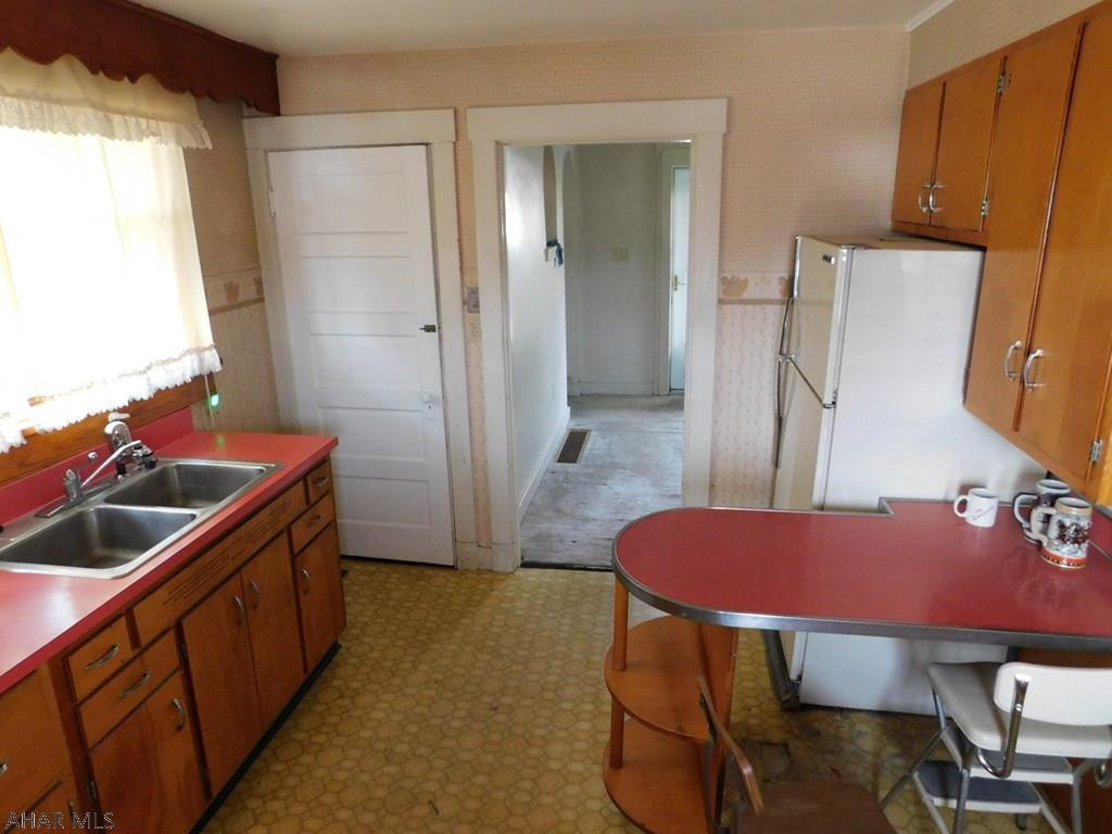 Unknown - Residential