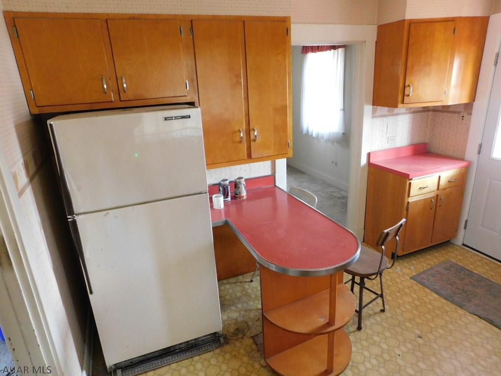 Unknown - Residential