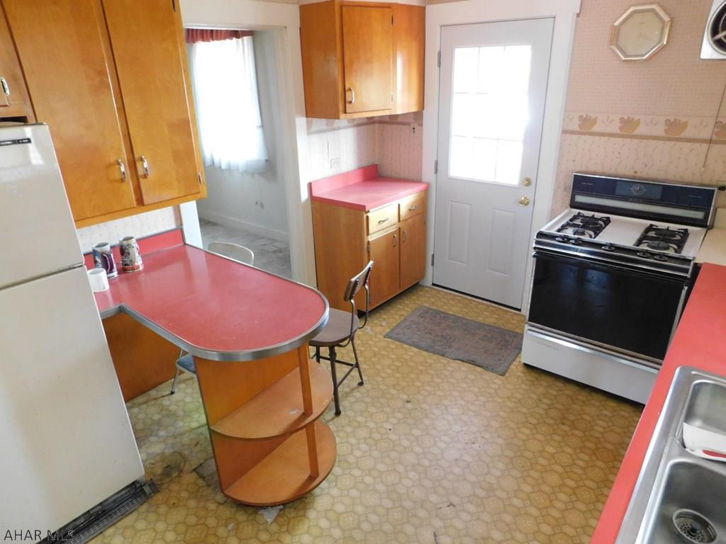 Unknown - Residential