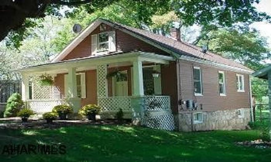 Why Rent when you can buy for $500 a month!!!  Nice home with updated siding, shutters, front porch and rear deck. Brand new kitchen, granite counters, stainless sink, and appliances included.  Off street parking with a large private backyard. Why Rent when you can buy for $500 a month!!!  Nice home with updated siding, shutters, front porch and rear deck. Brand new kitchen, granite counters, stainless sink, and appliances included.  Off street parking with a large private backyard. Interest rates are at historic lows and government tax credits of up to 8000 are available, for new and current homeowners.  This is the perfect time to buy!