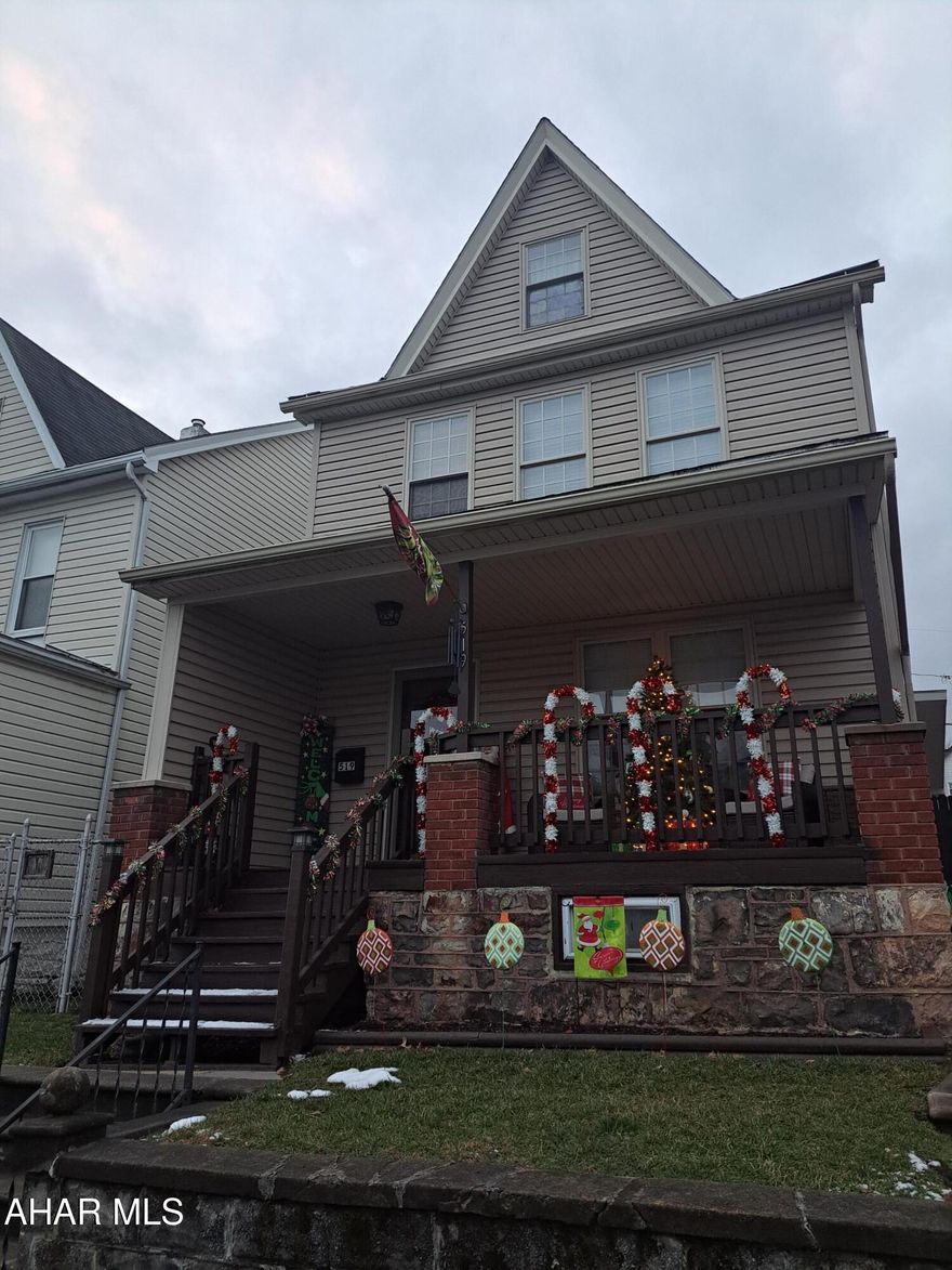 Welcome to this delightful Juniata property offering 2 bedrooms, 1 bathroom and a versatile finished heated attic that can serve as a third bedroom, home office, or bonus space. This home features off-street parking for convenience and fully fenced backyard, perfect for privacy, pets or outdoor entertaining.