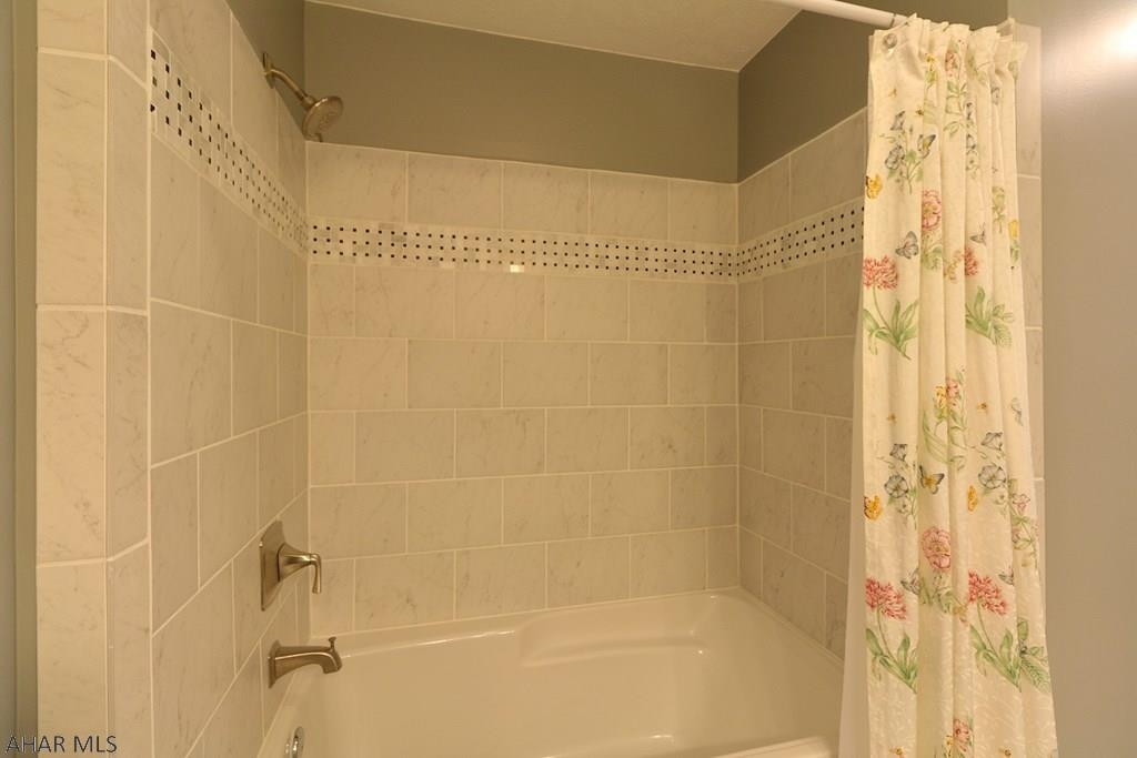 Juniata - Residential